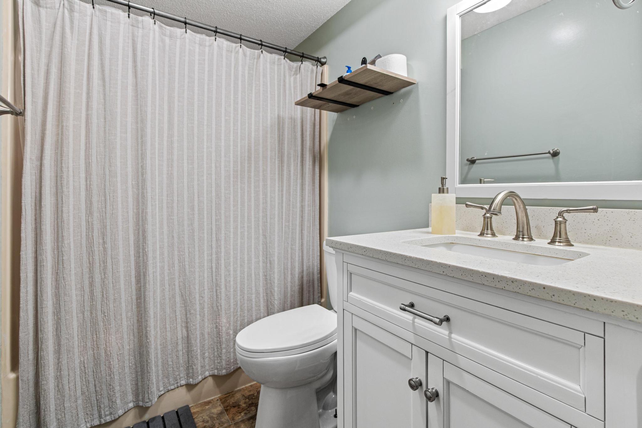 View of Residential at 804 Seal Street, Saint Paul MN 55114, Saint Paul (17 of 25) - Mike Wilen | Minnesota Team Real Estate