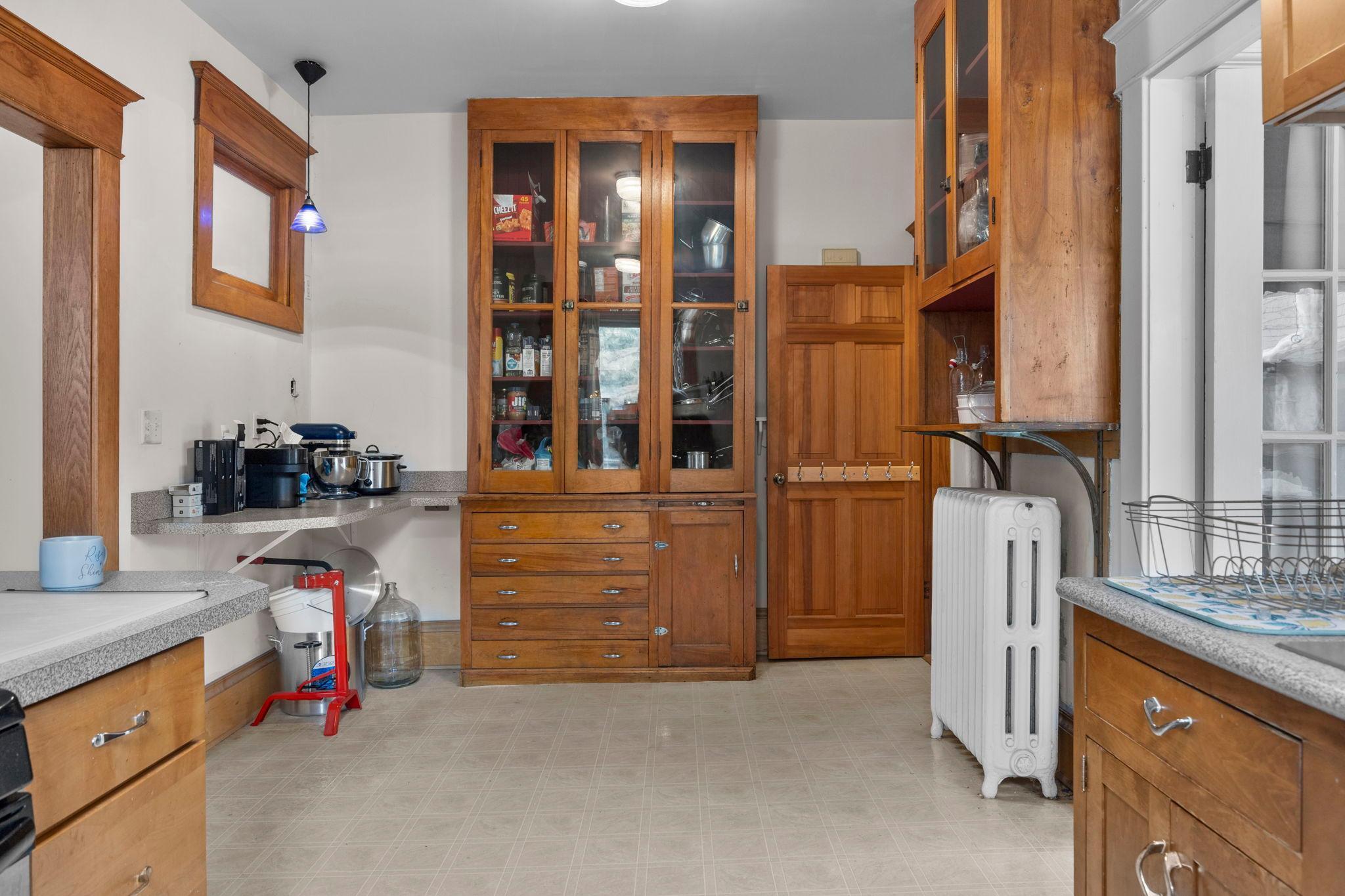 View of Residential Income at 1032 Portland Avenue, Saint Paul MN 55104, Saint Paul (29 of 42) - Mike Wilen | Minnesota Team Real Estate