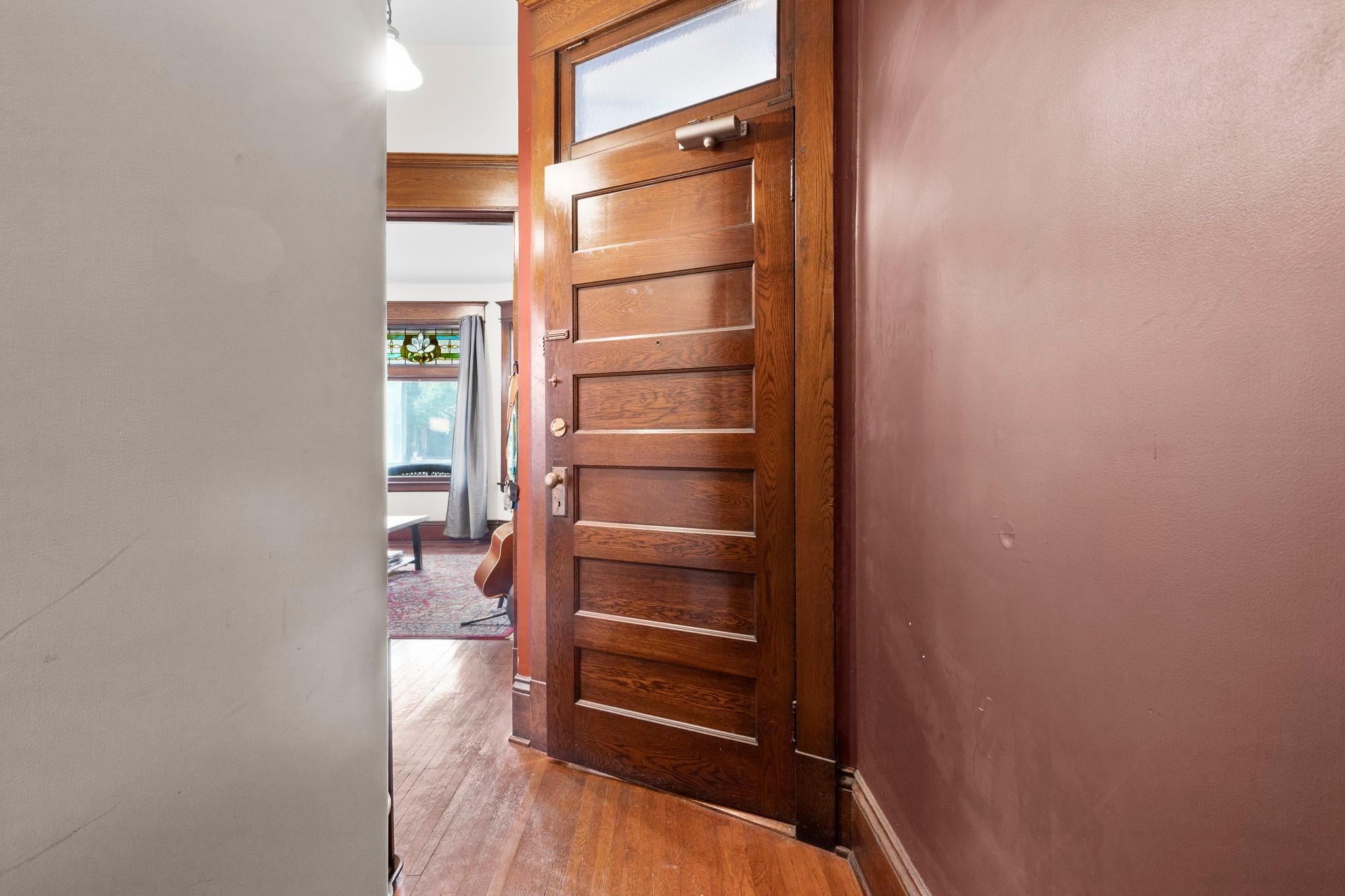 View of Residential Income at 1032 Portland Avenue, Saint Paul MN 55104, Saint Paul (8 of 42) - Mike Wilen | Minnesota Team Real Estate