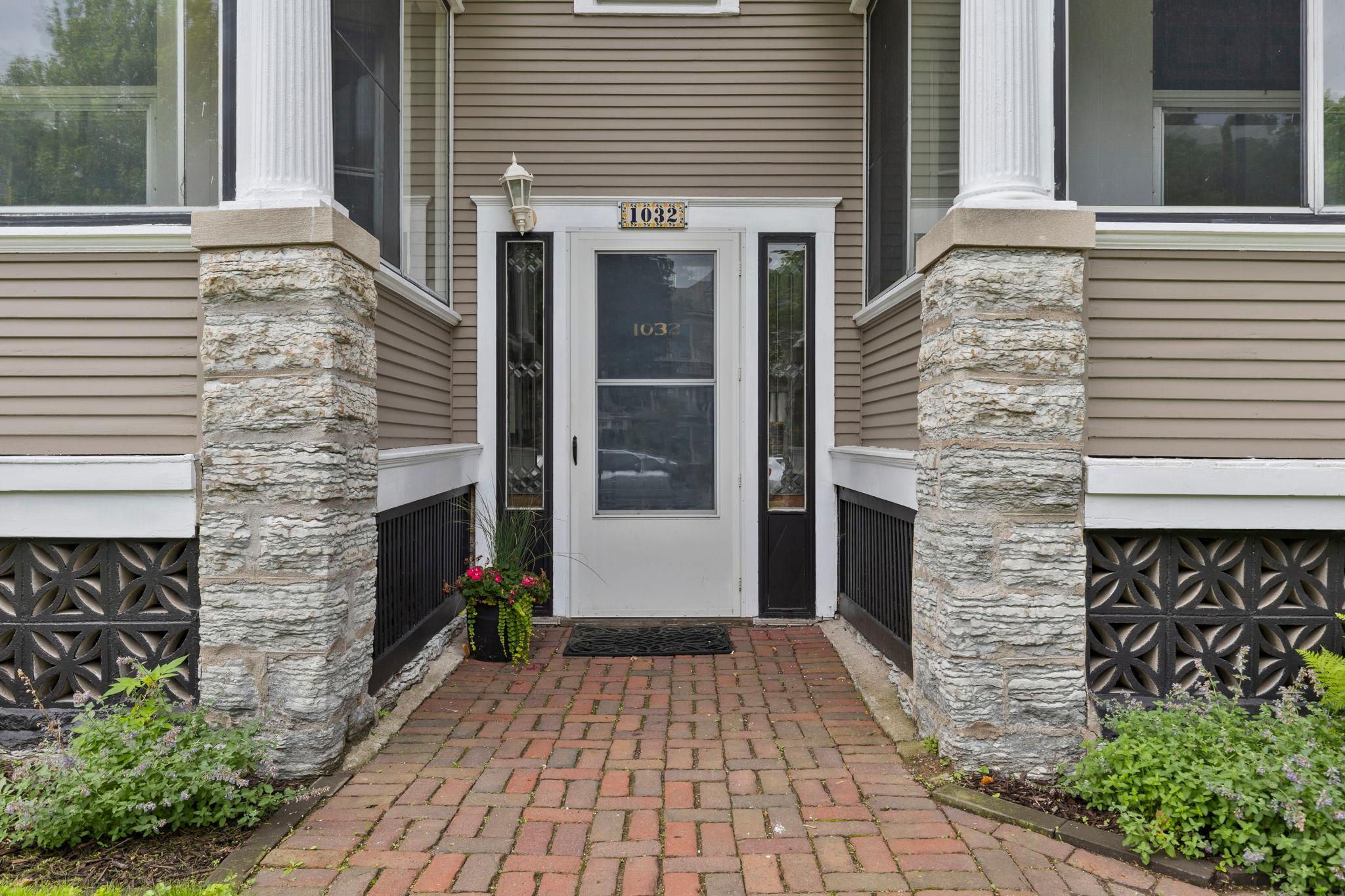 View of Residential Income at 1032 Portland Avenue, Saint Paul MN 55104, Saint Paul (4 of 42) - Mike Wilen | Minnesota Team Real Estate