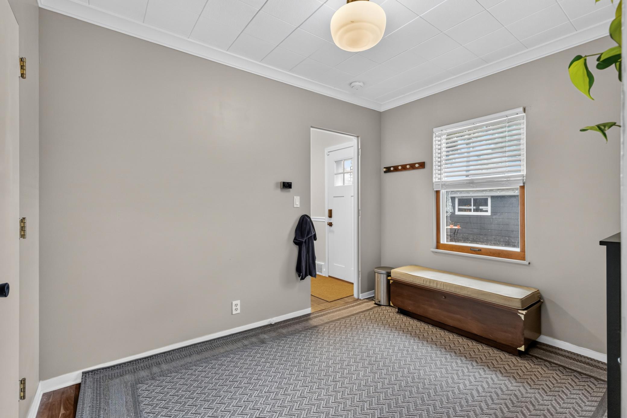 View of Residential at 6032 Elliot Avenue, Minneapolis MN 55417, Minneapolis (9 of 21) - Mike Wilen | Minnesota Team Real Estate