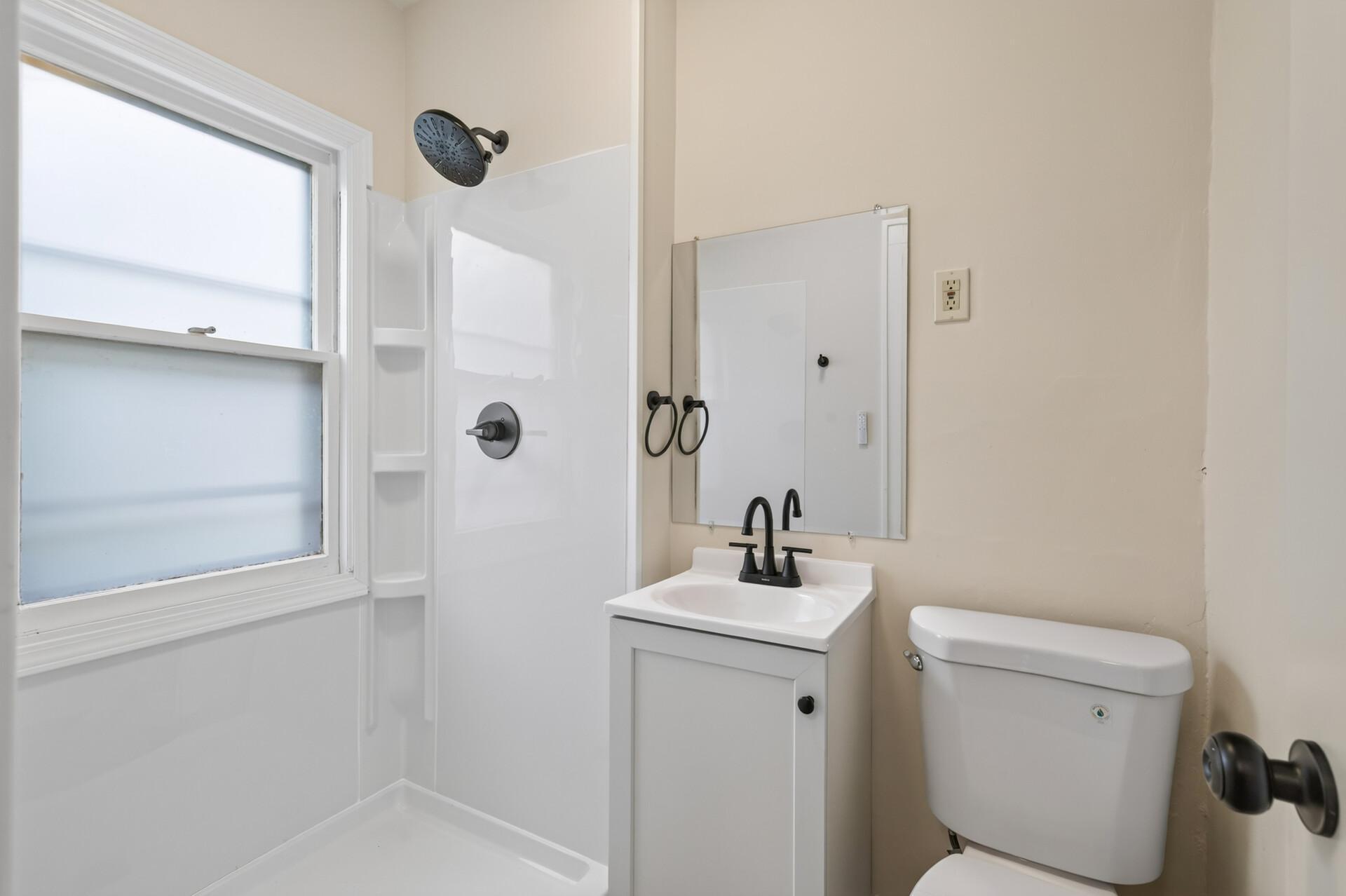 View of Residential at 3346 Knox Avenue, Minneapolis MN 55412, Minneapolis (7 of 44) - Mike Wilen | Minnesota Team Real Estate