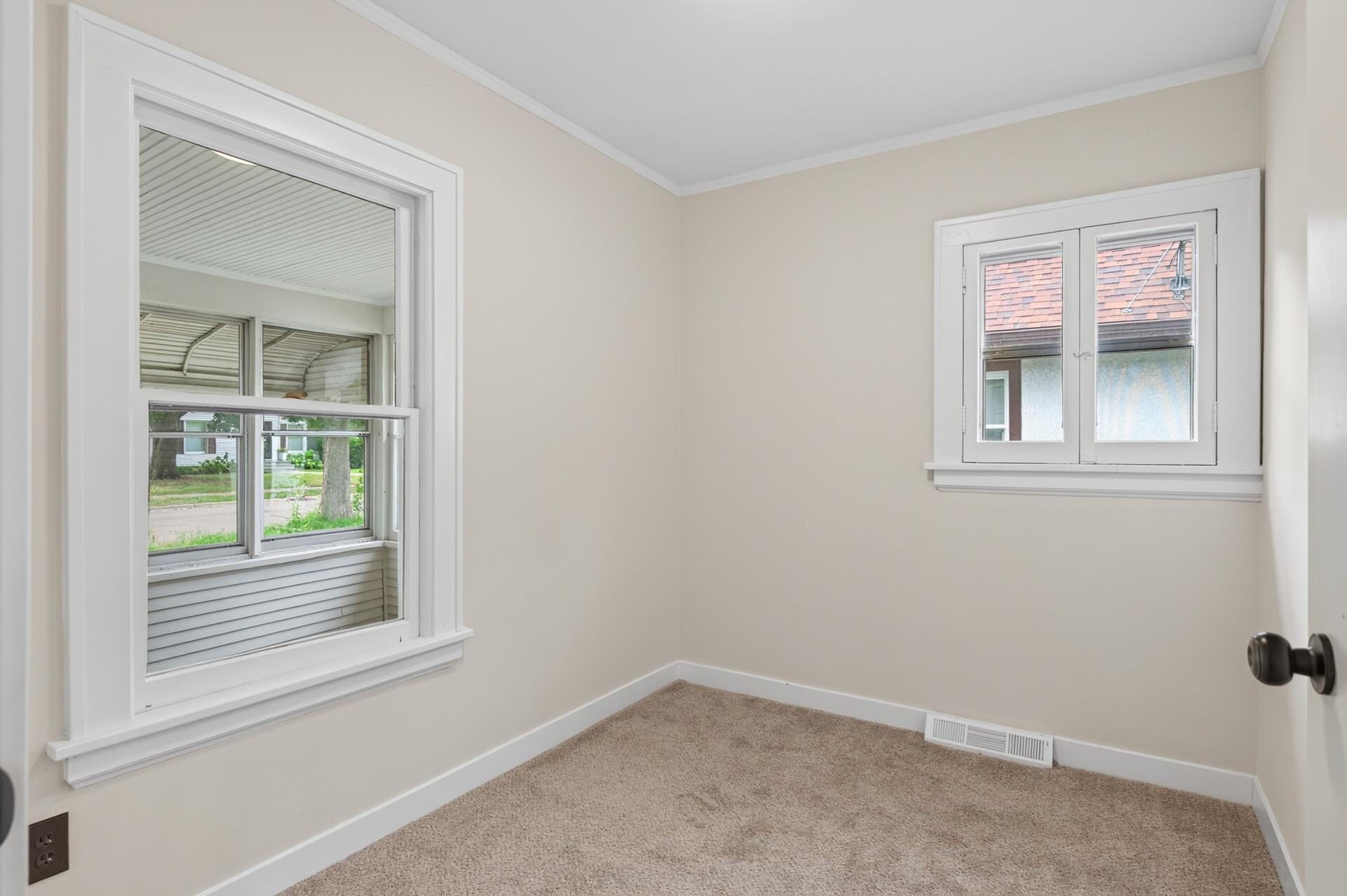 View of Residential at 3346 Knox Avenue, Minneapolis MN 55412, Minneapolis (6 of 44) - Mike Wilen | Minnesota Team Real Estate