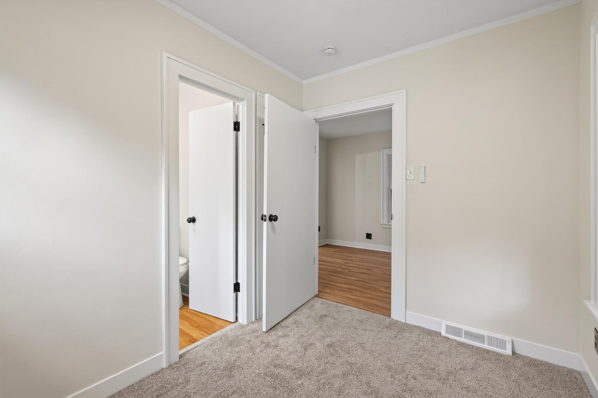 View of Residential at 3346 Knox Avenue, Minneapolis MN 55412, Minneapolis (23 of 44) - Mike Wilen | Minnesota Team Real Estate