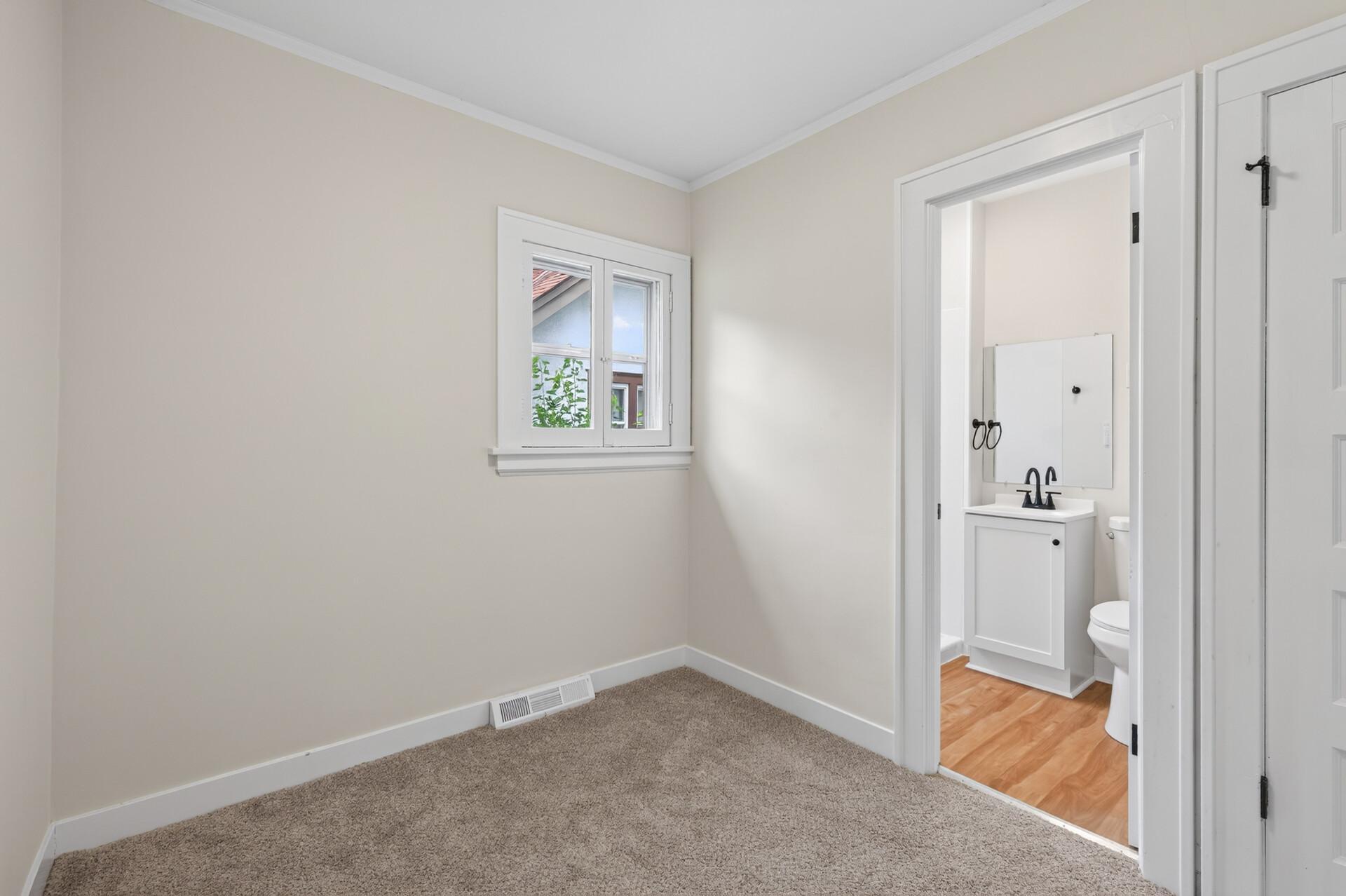View of Residential at 3346 Knox Avenue, Minneapolis MN 55412, Minneapolis (22 of 44) - Mike Wilen | Minnesota Team Real Estate