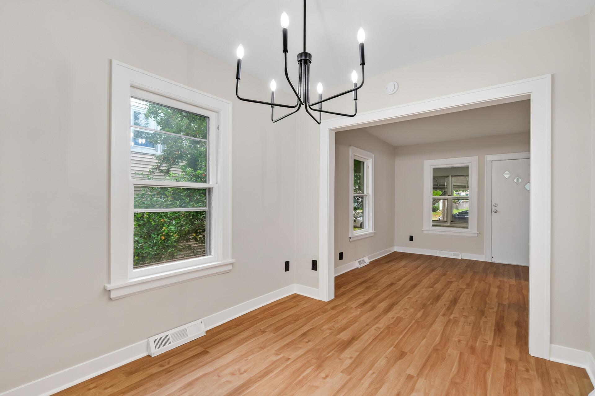 View of Residential at 3346 Knox Avenue, Minneapolis MN 55412, Minneapolis (16 of 44) - Mike Wilen | Minnesota Team Real Estate