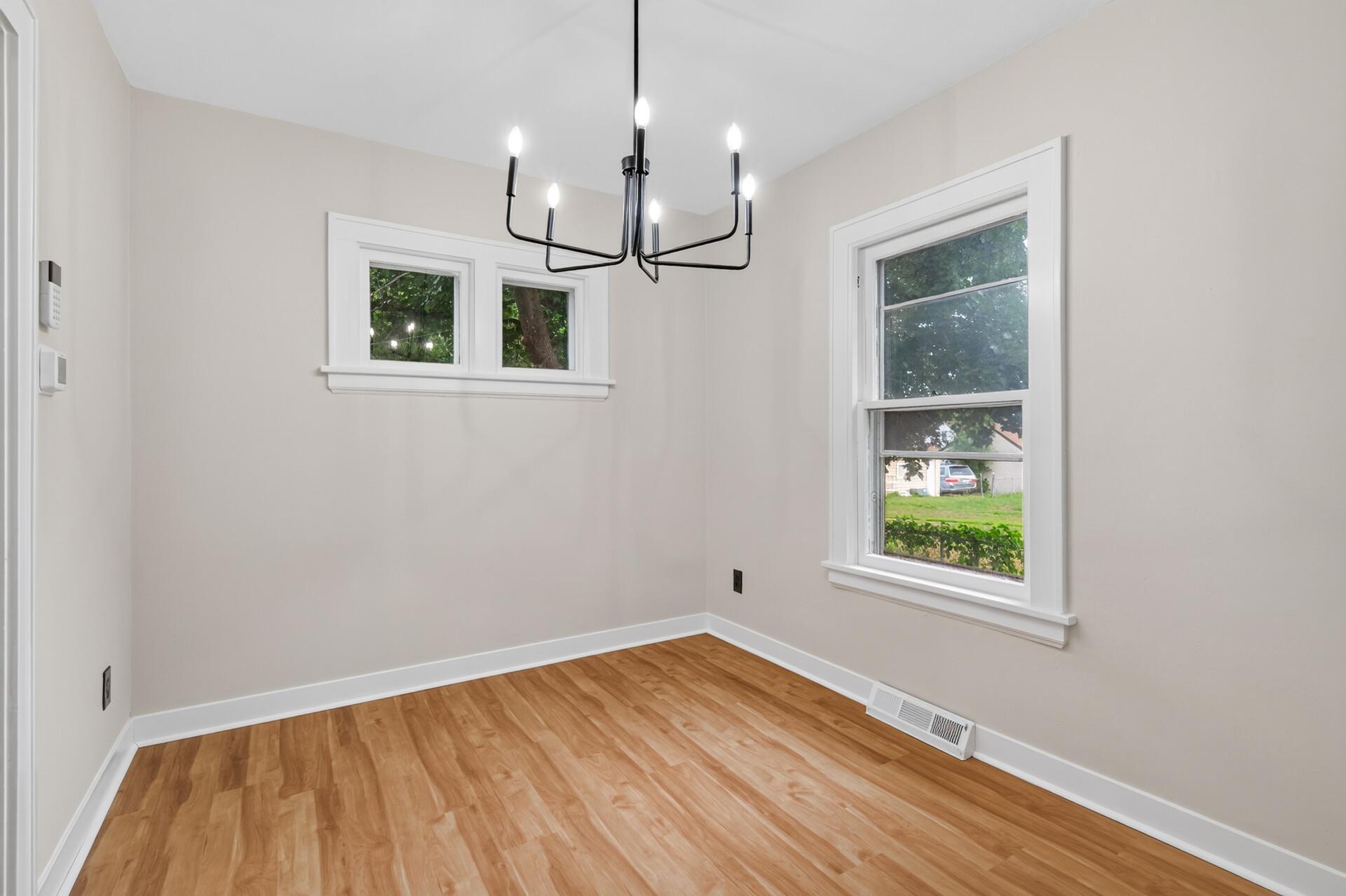 View of Residential at 3346 Knox Avenue, Minneapolis MN 55412, Minneapolis (15 of 44) - Mike Wilen | Minnesota Team Real Estate