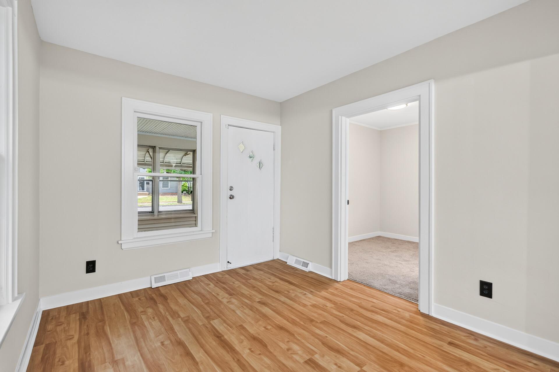 View of Residential at 3346 Knox Avenue, Minneapolis MN 55412, Minneapolis (13 of 44) - Mike Wilen | Minnesota Team Real Estate