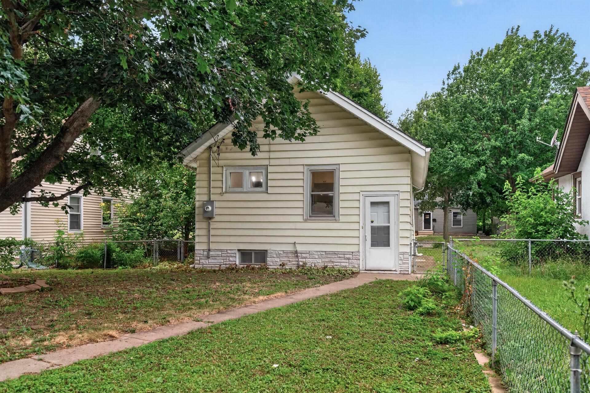 View of Residential at 3346 Knox Avenue, Minneapolis MN 55412, Minneapolis (36 of 44) - Mike Wilen | Minnesota Team Real Estate