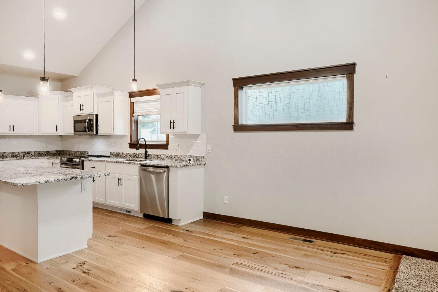 View of Residential at 5832 178th Street, Lakeville MN 55044, Lakeville (12 of 43) - Mike Wilen | Minnesota Team Real Estate