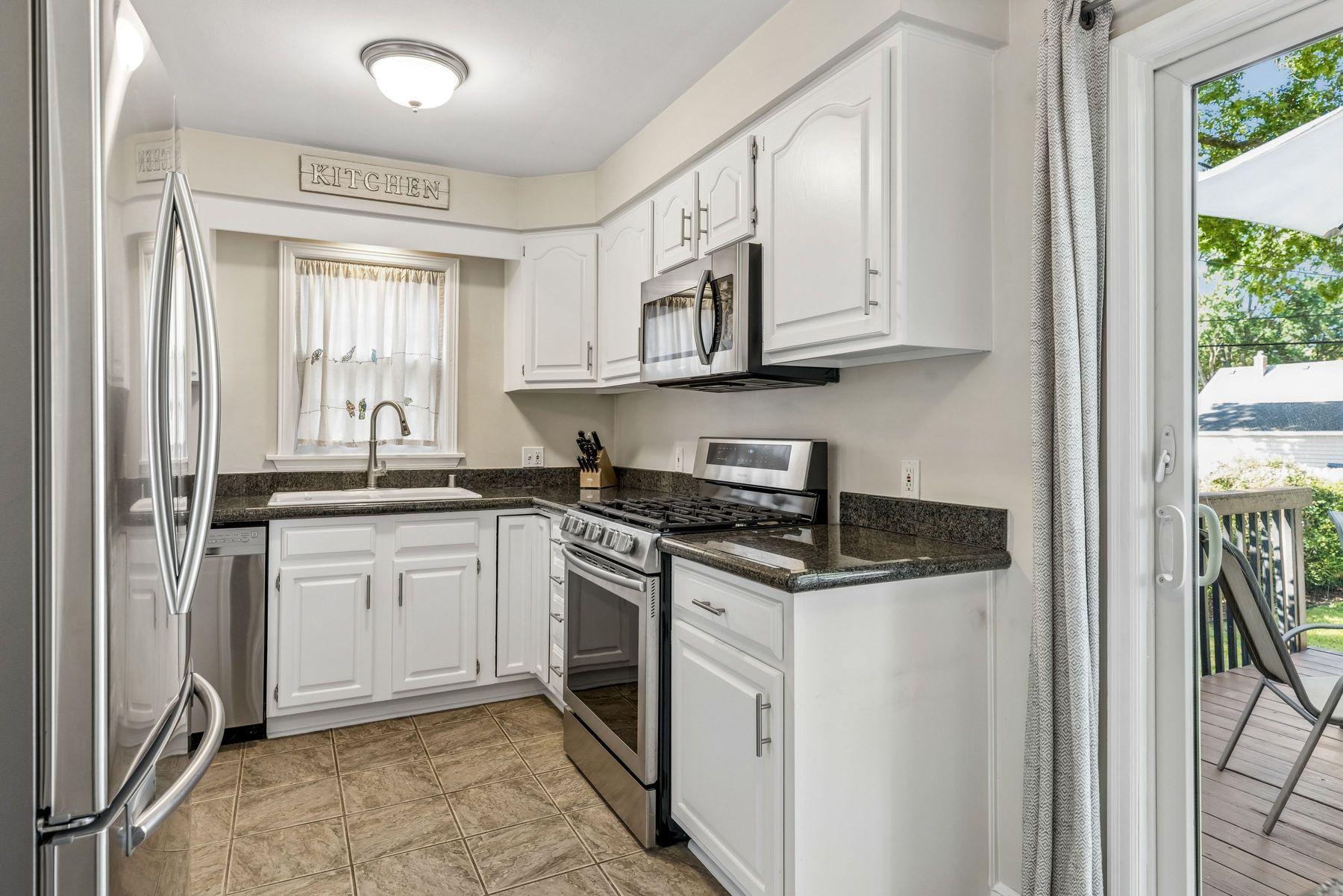 View of Residential at 2824 Idaho Avenue, Saint Louis Park MN 55426, Saint Louis Park (9 of 41) - Mike Wilen | Minnesota Team Real Estate