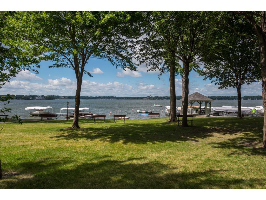 View of Residential at 2800 Center Road, Wayzata MN 55391, Wayzata (30 of 35) - Mike Wilen | Minnesota Team Real Estate