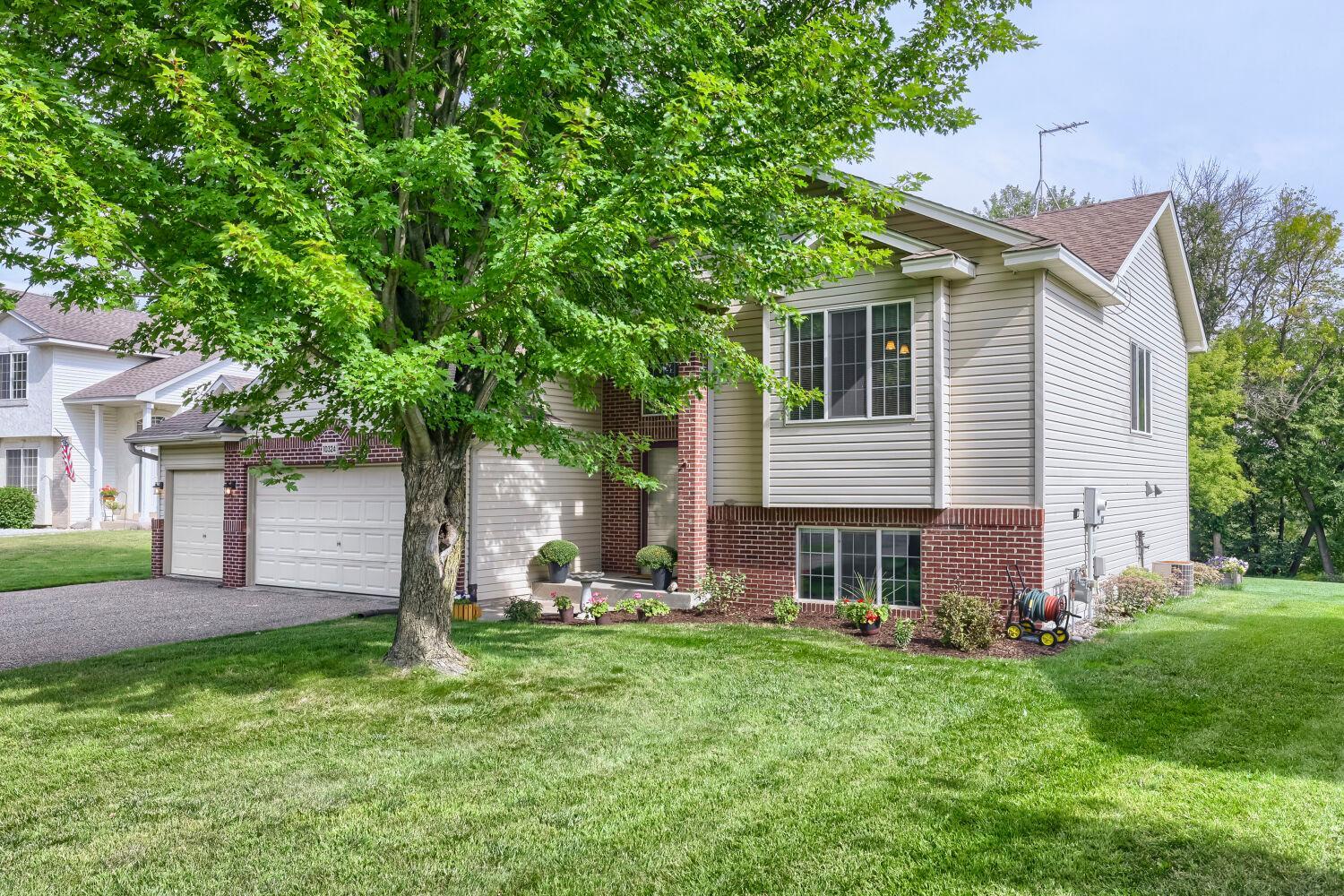 View of Residential at 10324 Kalen Lane, Hanover MN 55341, Hanover (2 of 39) - Mike Wilen | Minnesota Team Real Estate