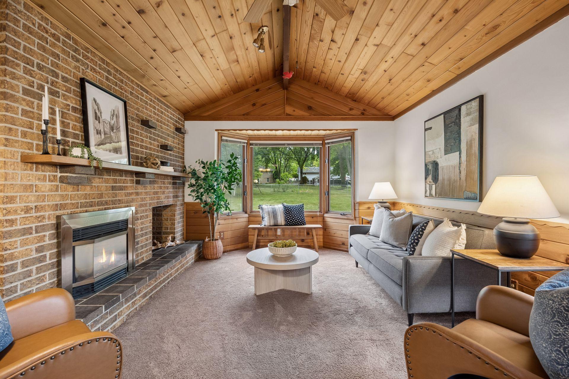 View of Residential at 5073 Holiday Road, Minnetonka MN 55345, Minnetonka (15 of 52) - Mike Wilen | Minnesota Team Real Estate