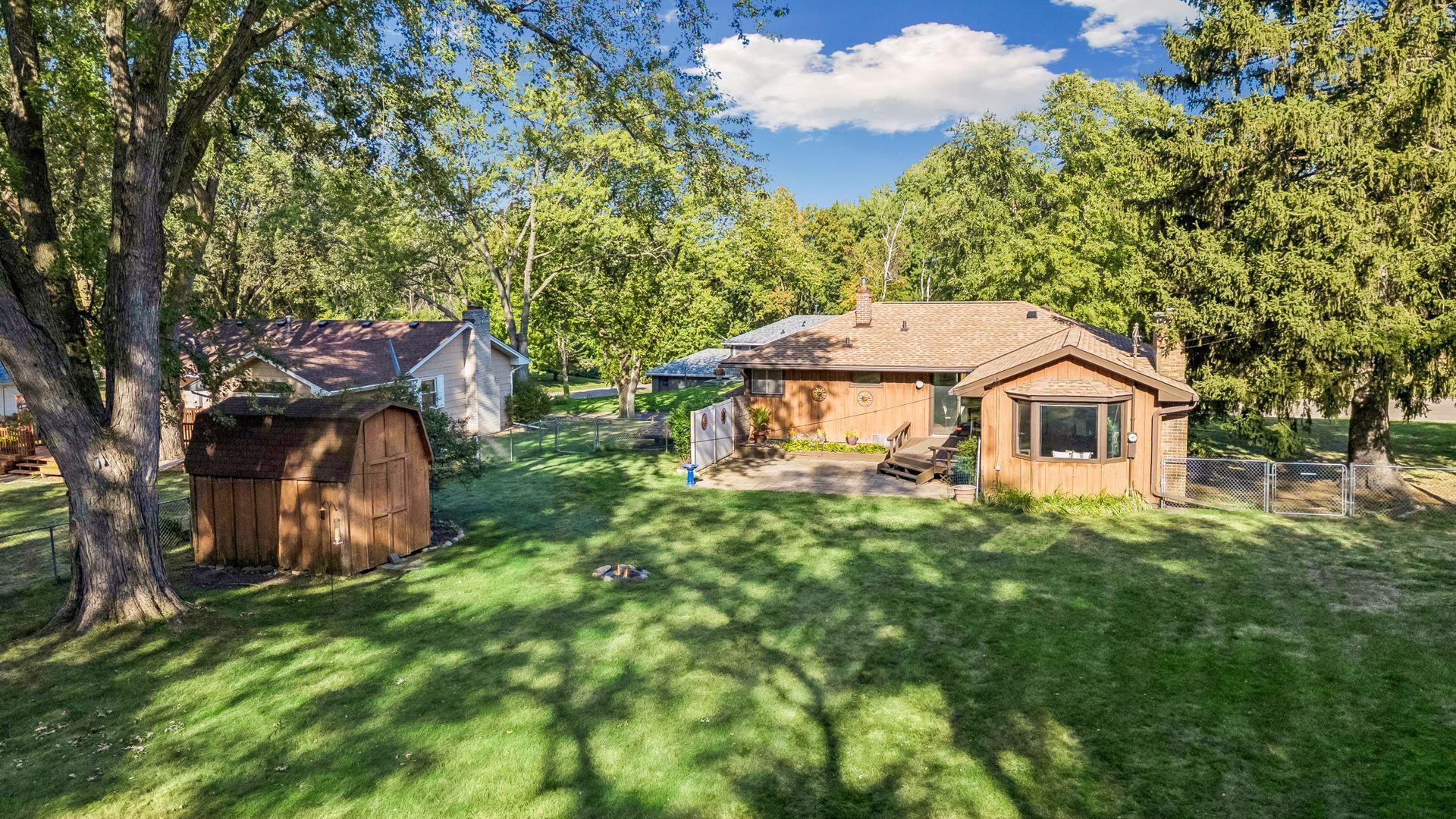 View of Residential at 5073 Holiday Road, Minnetonka MN 55345, Minnetonka (46 of 52) - Mike Wilen | Minnesota Team Real Estate