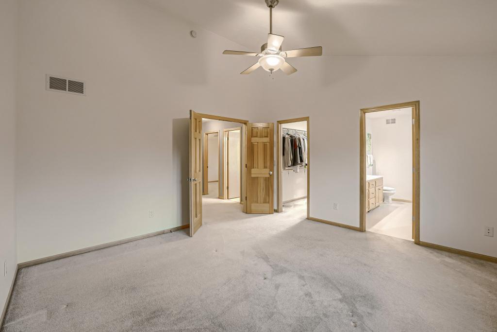 View of Residential at 2040 Staghorn Drive, Shakopee MN 55379, Shakopee (20 of 42) - Mike Wilen | Minnesota Team Real Estate