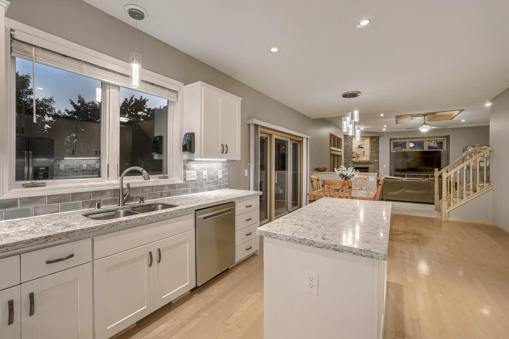View of Residential at 2040 Staghorn Drive, Shakopee MN 55379, Shakopee (8 of 42) - Mike Wilen | Minnesota Team Real Estate