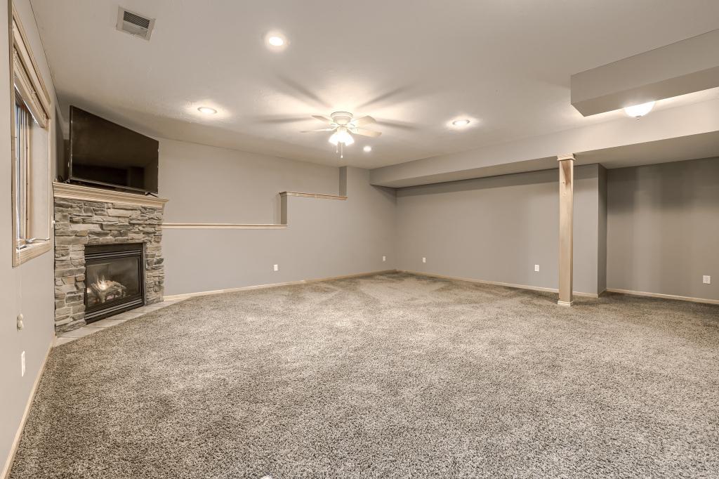 View of Residential at 2040 Staghorn Drive, Shakopee MN 55379, Shakopee (32 of 42) - Mike Wilen | Minnesota Team Real Estate