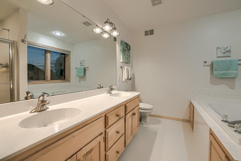 View of Residential at 2040 Staghorn Drive, Shakopee MN 55379, Shakopee (23 of 42) - Mike Wilen | Minnesota Team Real Estate