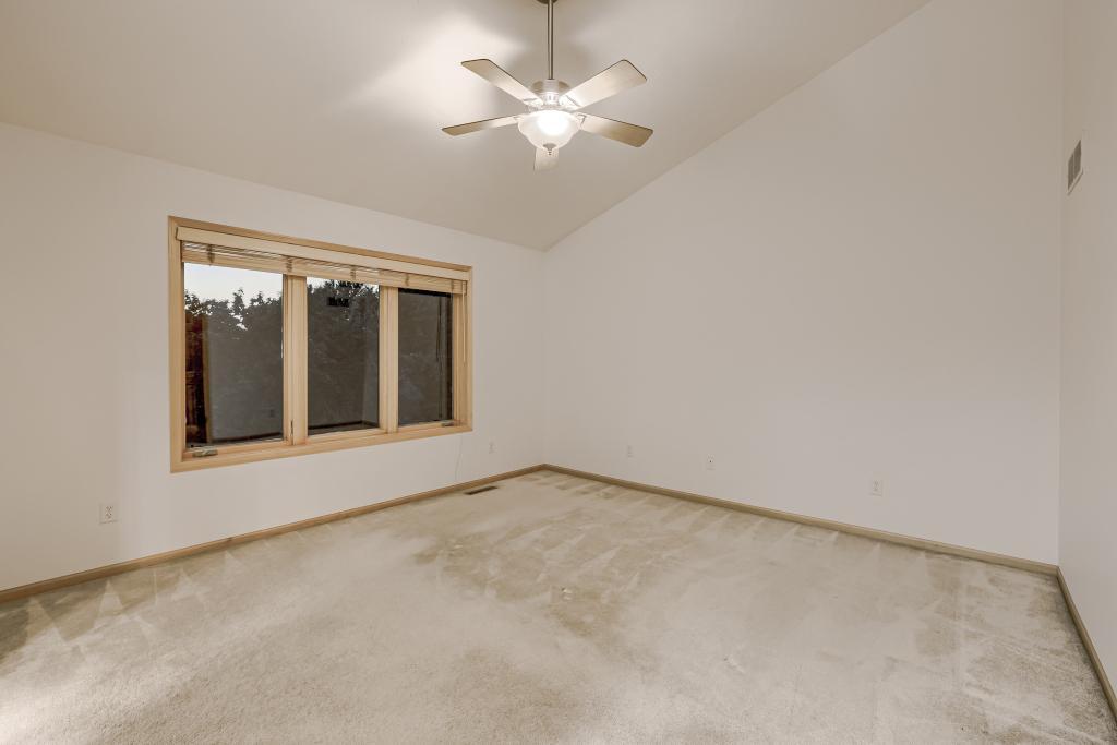 View of Residential at 2040 Staghorn Drive, Shakopee MN 55379, Shakopee (21 of 42) - Mike Wilen | Minnesota Team Real Estate