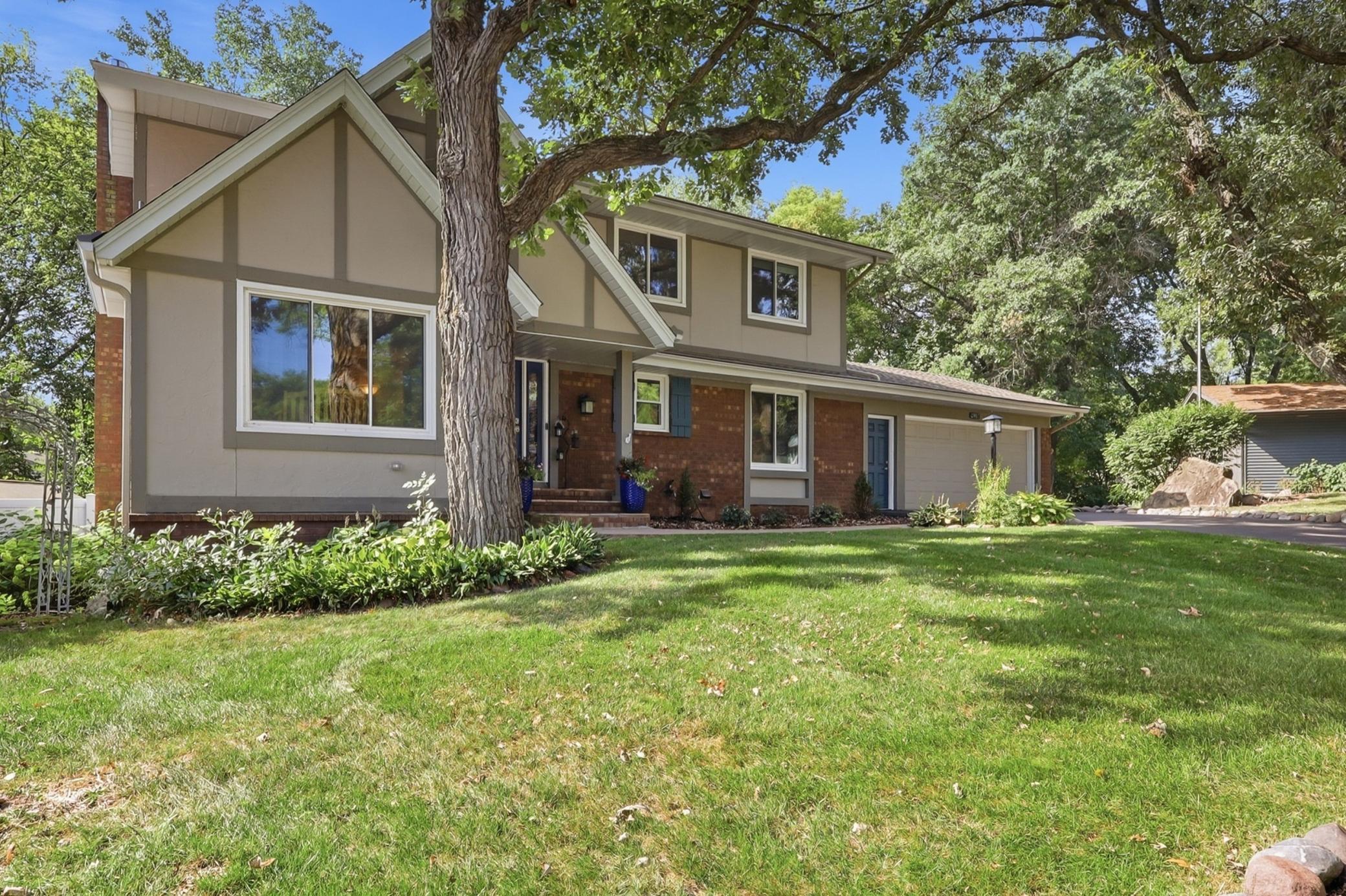 View of Residential at 2917 Sequoia Court, Burnsville MN 55337, Burnsville (49 of 61) - Mike Wilen | Minnesota Team Real Estate