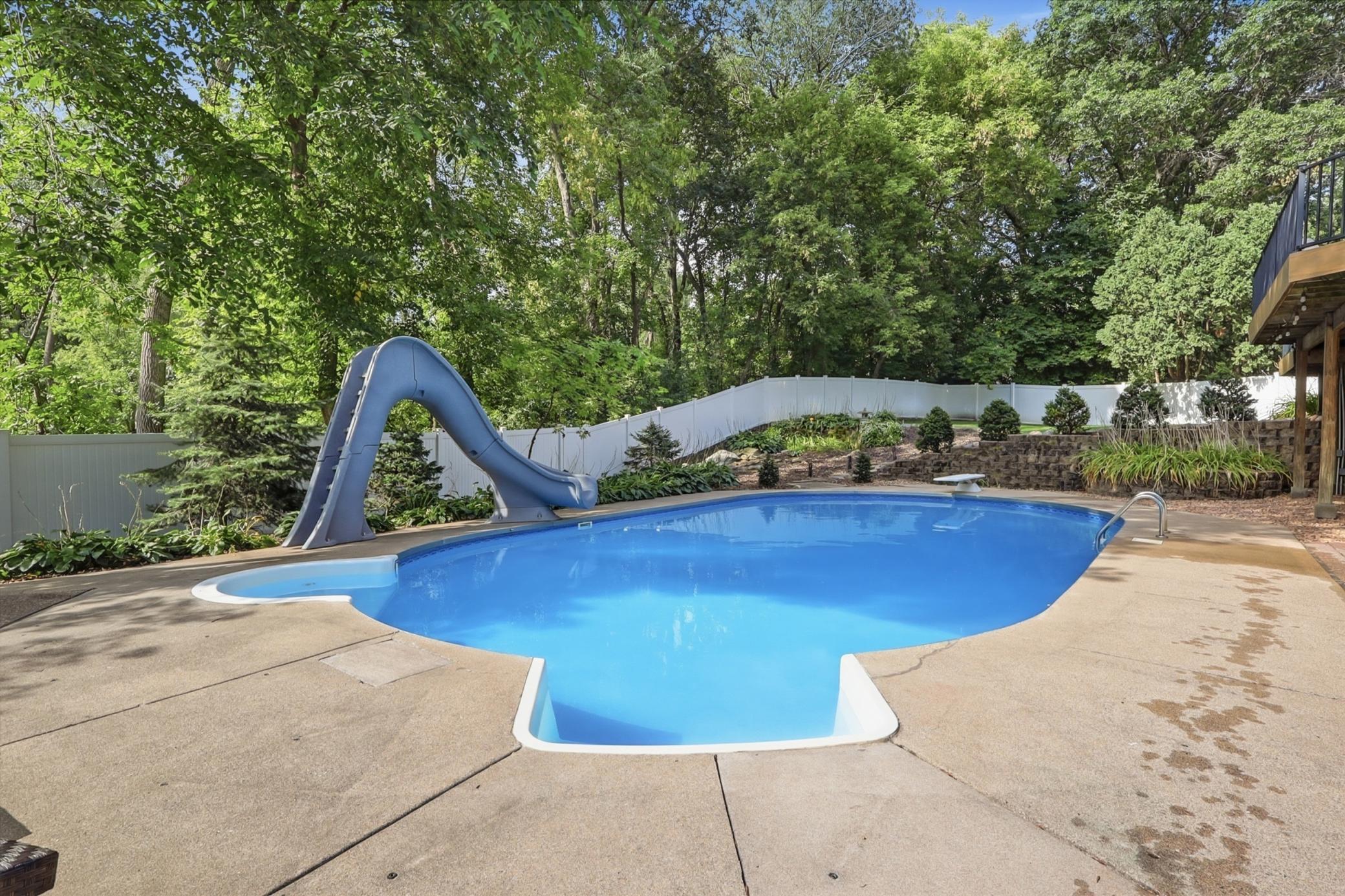 View of Residential at 2917 Sequoia Court, Burnsville MN 55337, Burnsville (43 of 61) - Mike Wilen | Minnesota Team Real Estate