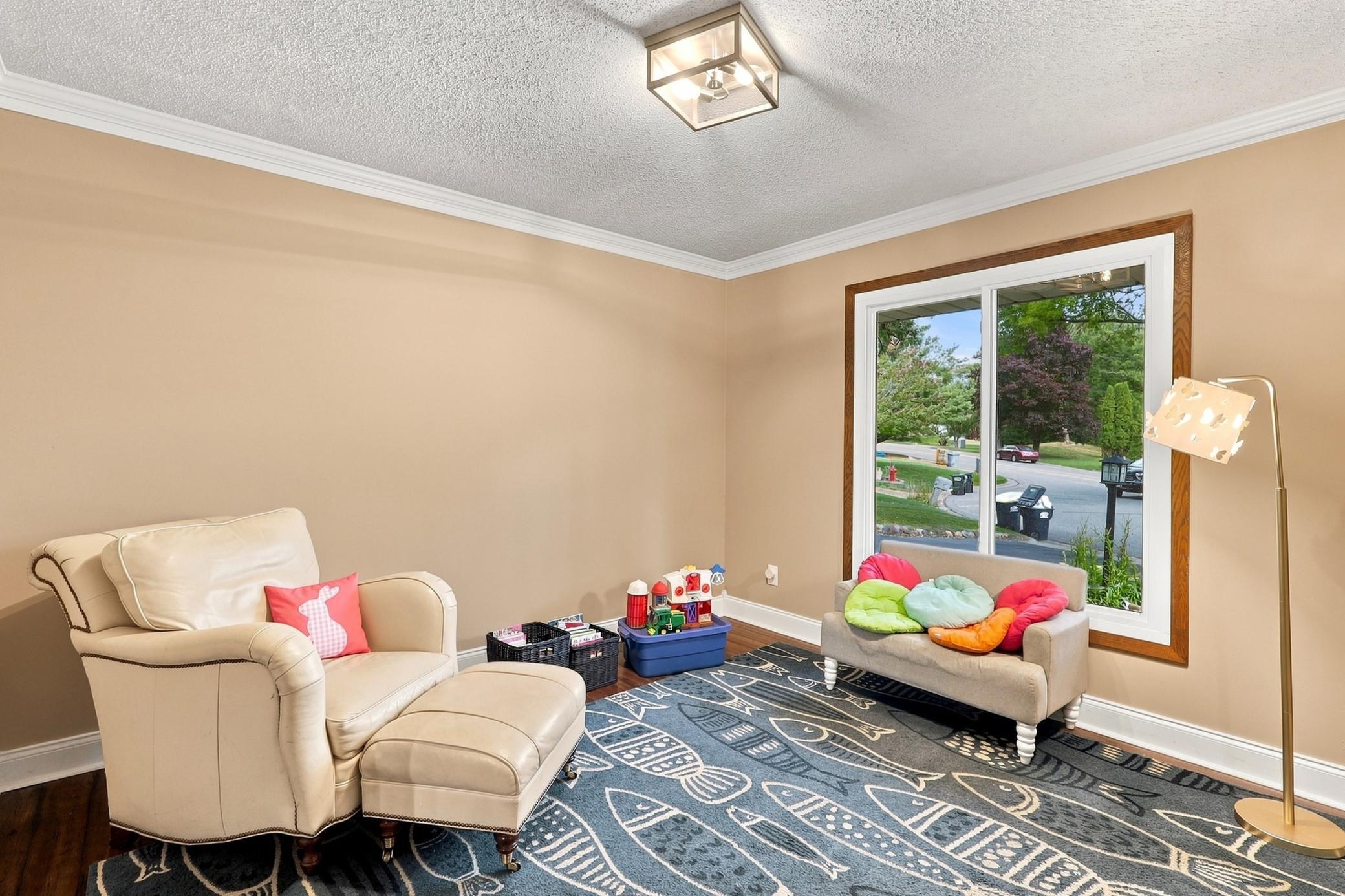 View of Residential at 2917 Sequoia Court, Burnsville MN 55337, Burnsville (15 of 61) - Mike Wilen | Minnesota Team Real Estate