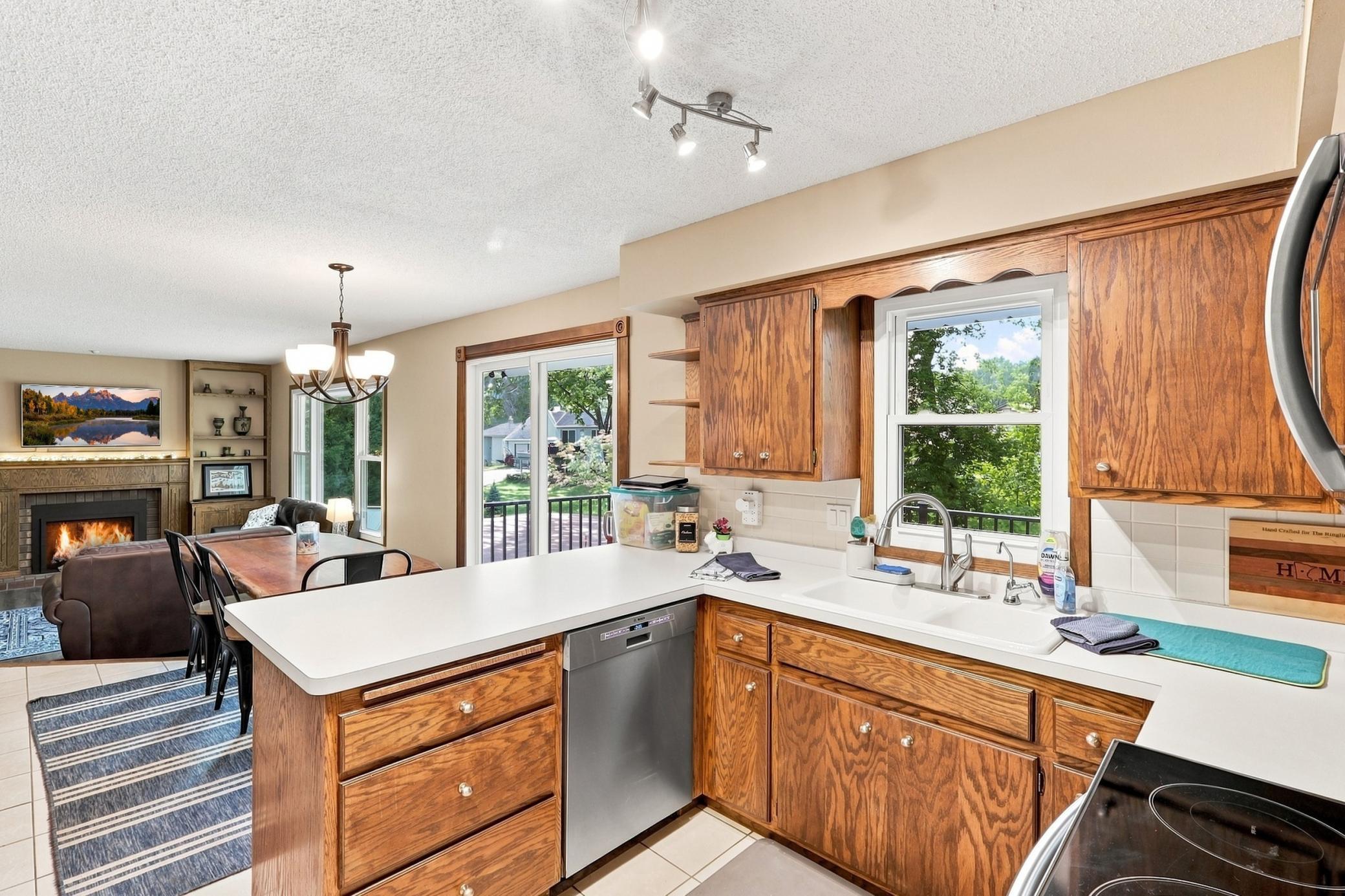 View of Residential at 2917 Sequoia Court, Burnsville MN 55337, Burnsville (13 of 61) - Mike Wilen | Minnesota Team Real Estate