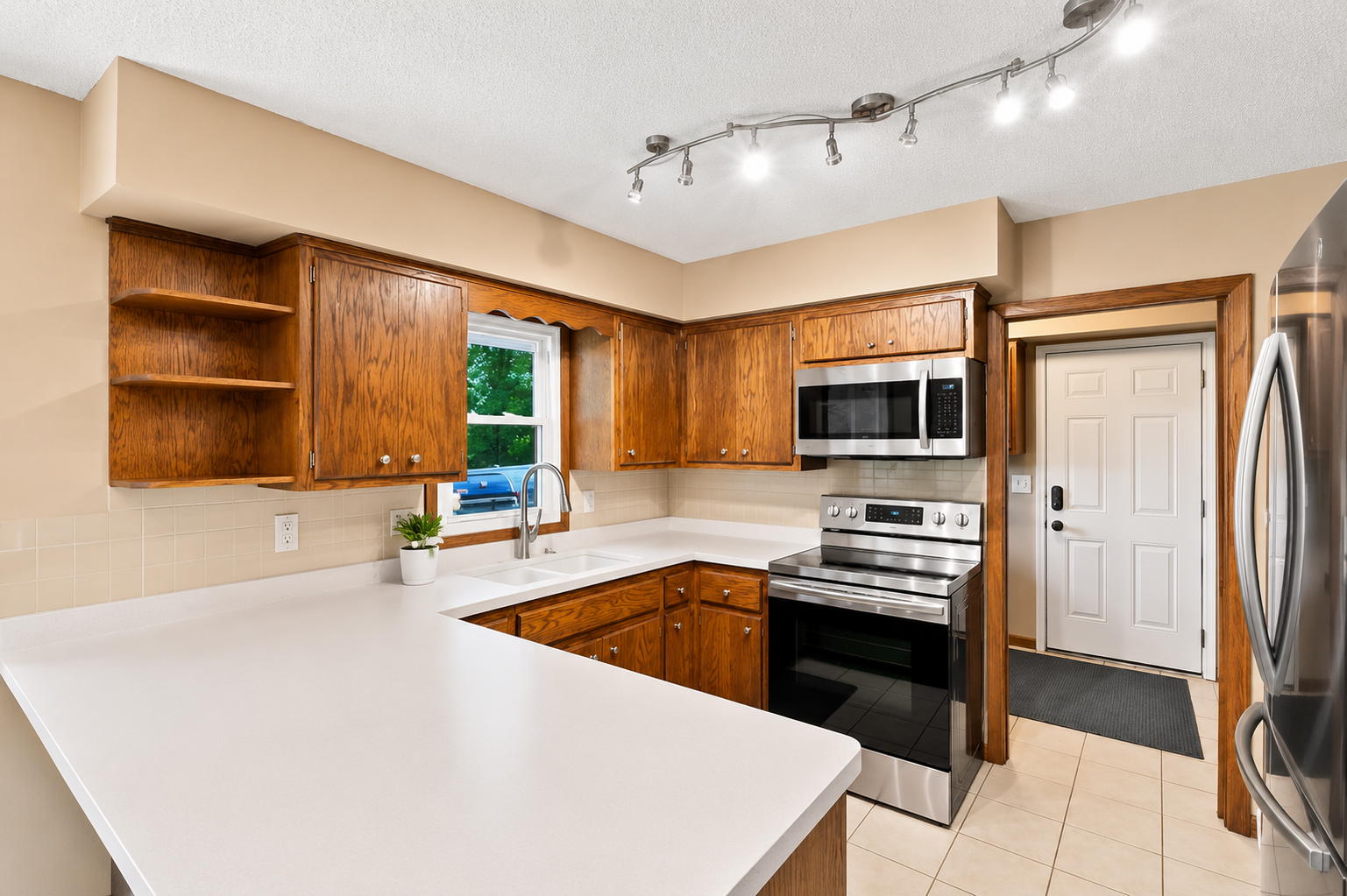 View of Residential at 2917 Sequoia Court, Burnsville MN 55337, Burnsville (10 of 61) - Mike Wilen | Minnesota Team Real Estate