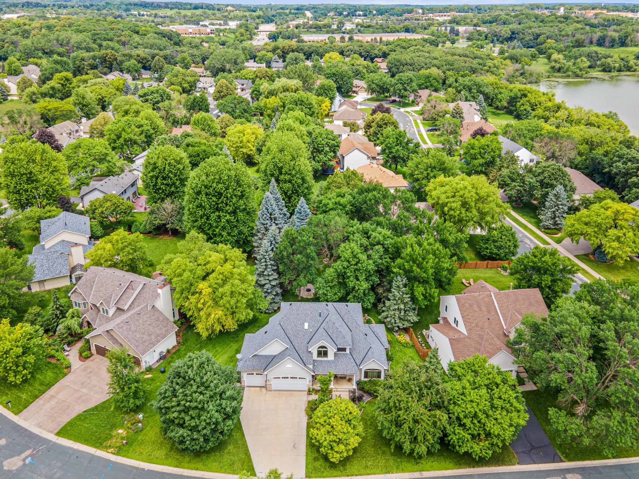 View of Residential at 8441 Lake Drive, Chanhassen MN 55317, Chanhassen (34 of 43) - Mike Wilen | Minnesota Team Real Estate