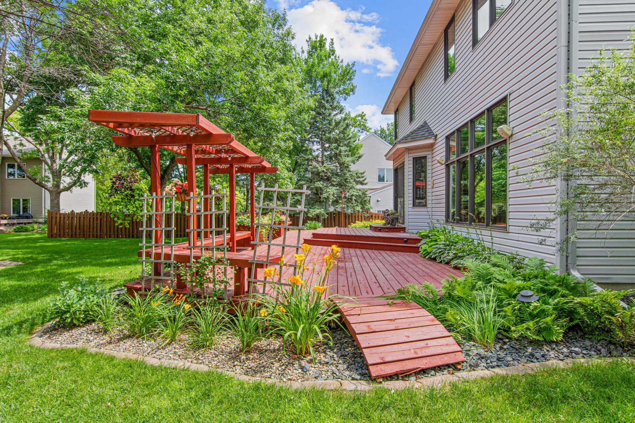 View of Residential at 8441 Lake Drive, Chanhassen MN 55317, Chanhassen (25 of 43) - Mike Wilen | Minnesota Team Real Estate