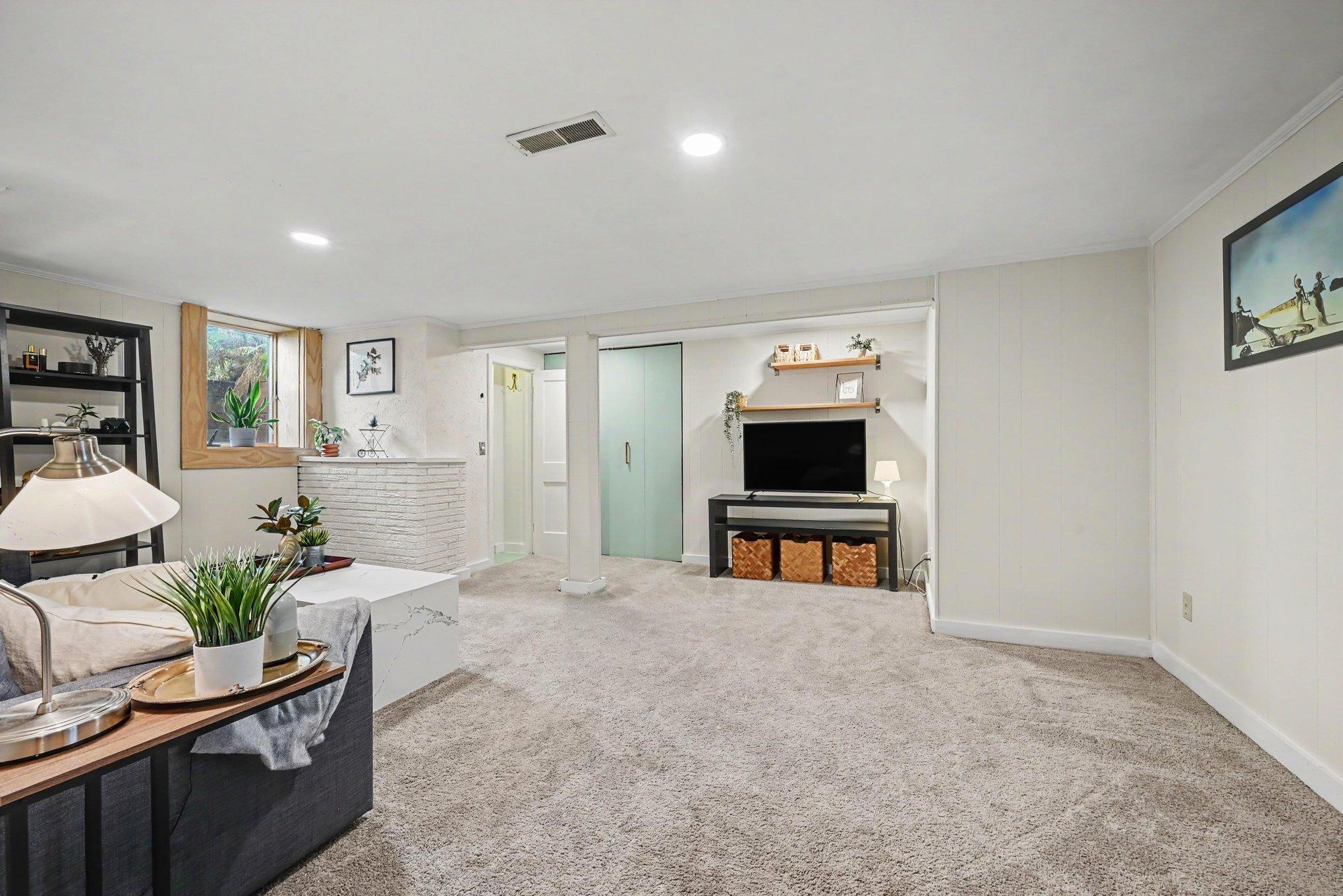 View of Residential at 5940 Clinton Avenue, Minneapolis MN 55419, Minneapolis (18 of 23) - Mike Wilen | Minnesota Team Real Estate