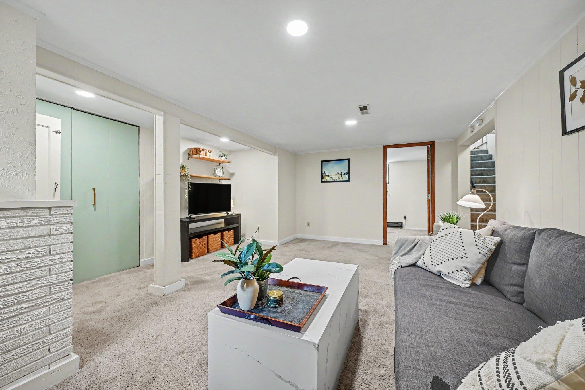 View of Residential at 5940 Clinton Avenue, Minneapolis MN 55419, Minneapolis (17 of 23) - Mike Wilen | Minnesota Team Real Estate