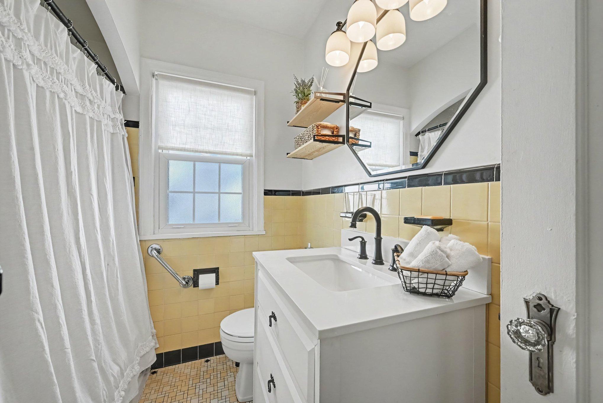View of Residential at 5940 Clinton Avenue, Minneapolis MN 55419, Minneapolis (14 of 23) - Mike Wilen | Minnesota Team Real Estate