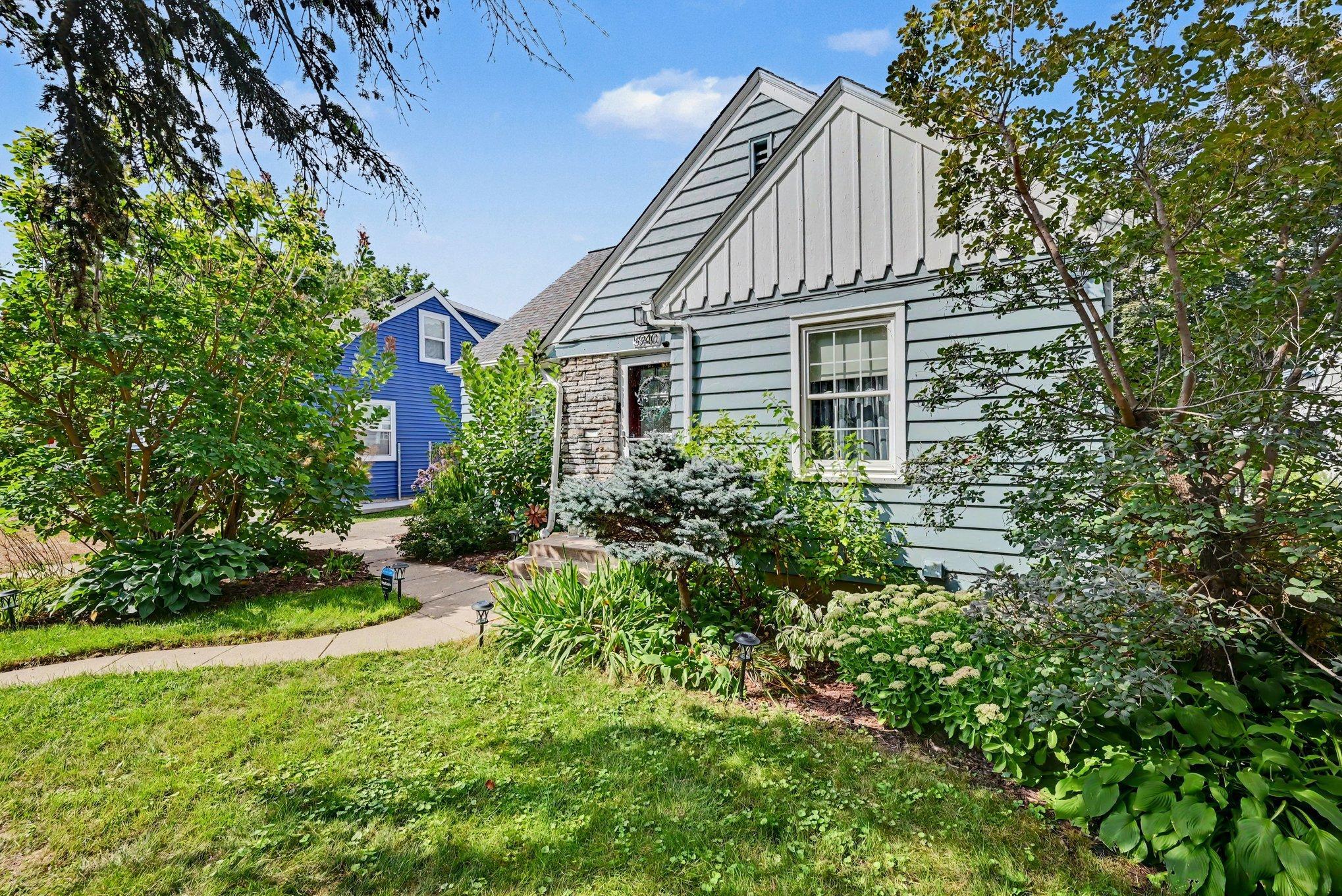 View of Residential at 5940 Clinton Avenue, Minneapolis MN 55419, Minneapolis (4 of 23) - Mike Wilen | Minnesota Team Real Estate