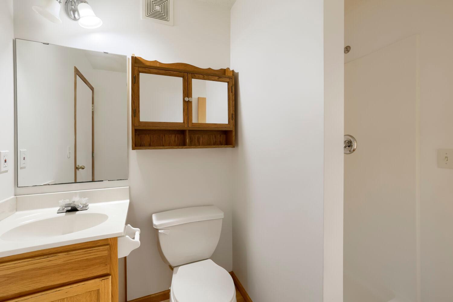 View of Residential at 4024 Blakewood Drive, Shakopee MN 55379, Shakopee (23 of 27) - Mike Wilen | Minnesota Team Real Estate