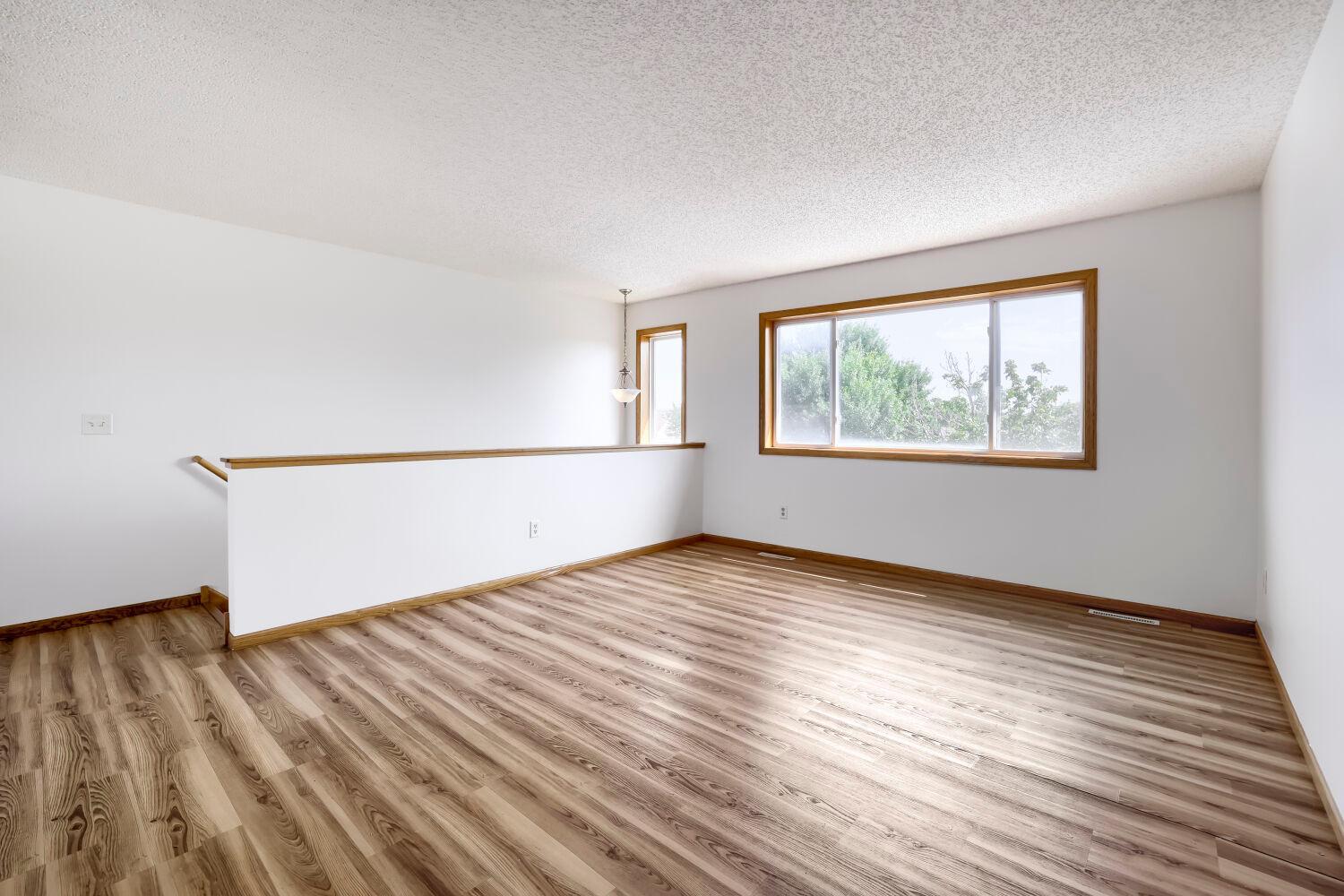 View of Residential at 4024 Blakewood Drive, Shakopee MN 55379, Shakopee (6 of 27) - Mike Wilen | Minnesota Team Real Estate