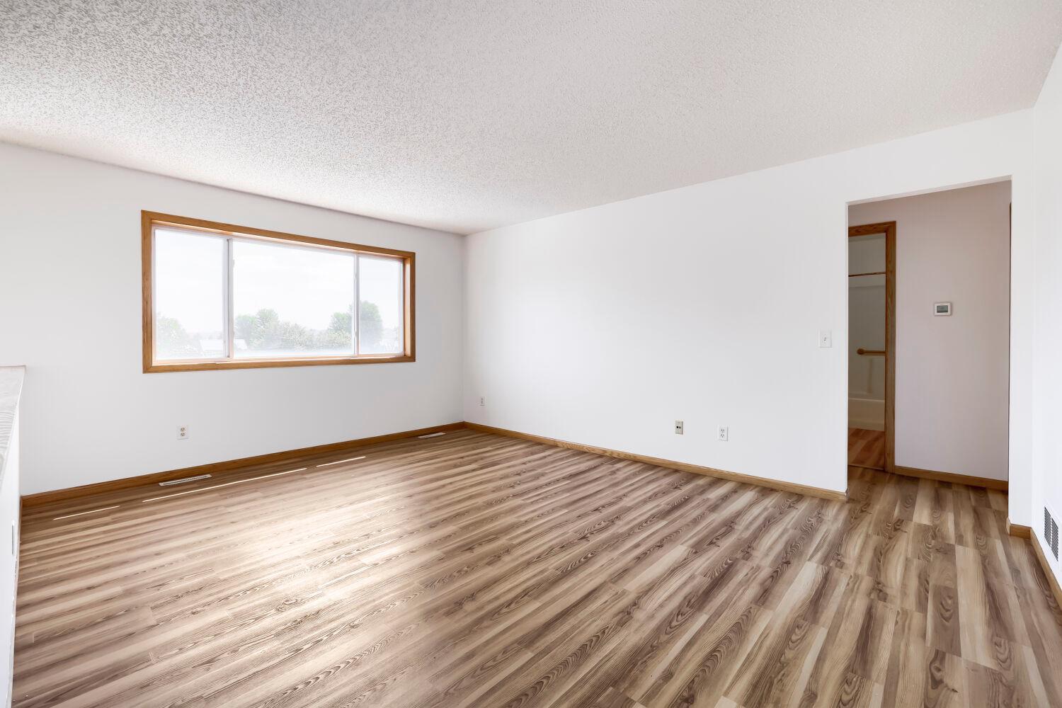View of Residential at 4024 Blakewood Drive, Shakopee MN 55379, Shakopee (5 of 27) - Mike Wilen | Minnesota Team Real Estate