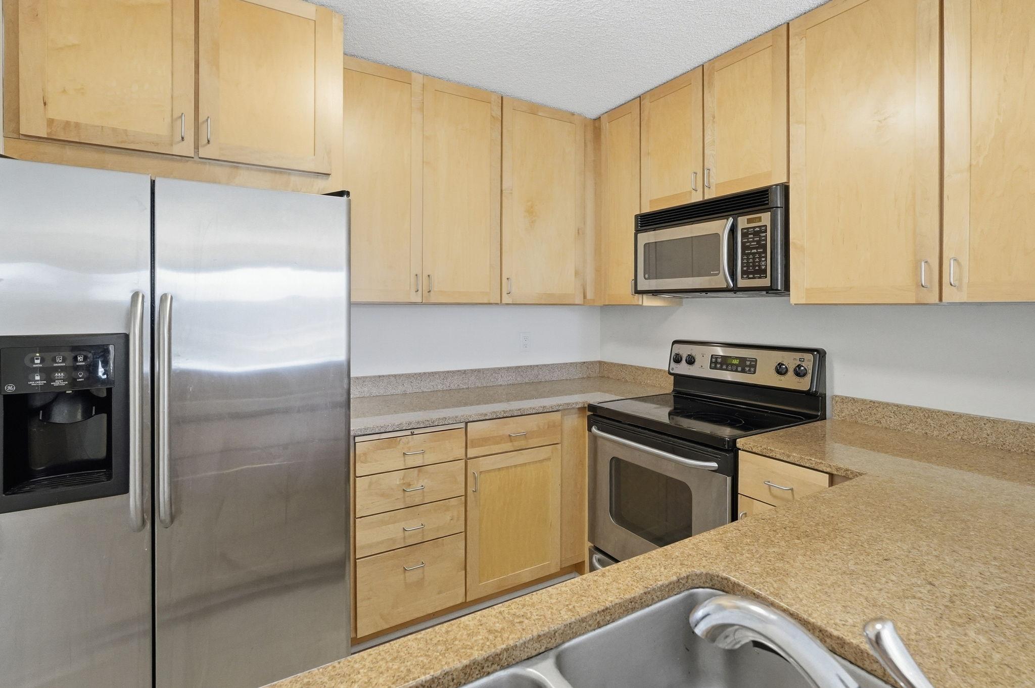 View of Residential at 401 1st Street #1103, Minneapolis MN 55401, Minneapolis (21 of 52) - Mike Wilen | Minnesota Team Real Estate