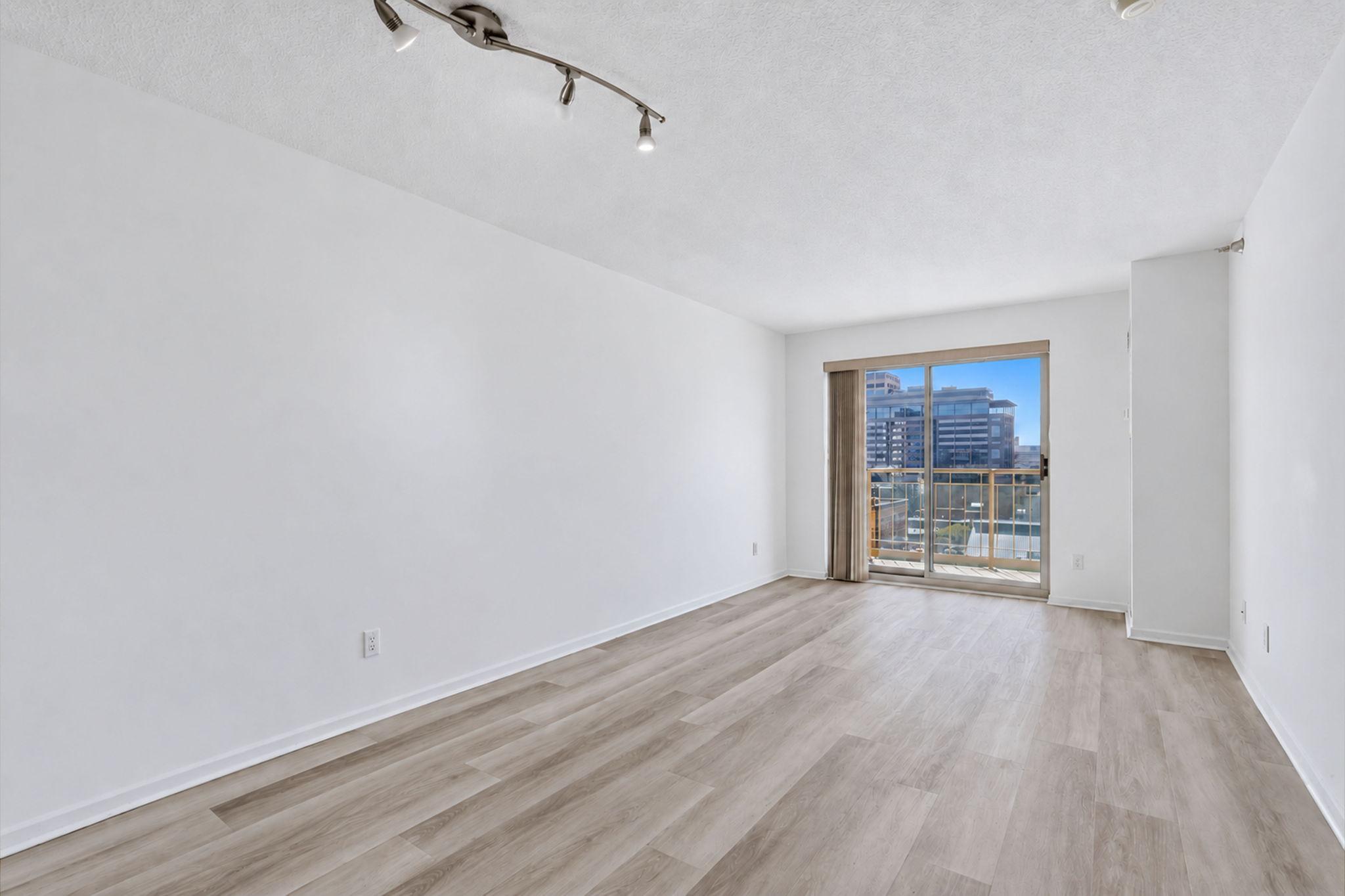 View of Residential at 401 1st Street #1103, Minneapolis MN 55401, Minneapolis (12 of 52) - Mike Wilen | Minnesota Team Real Estate