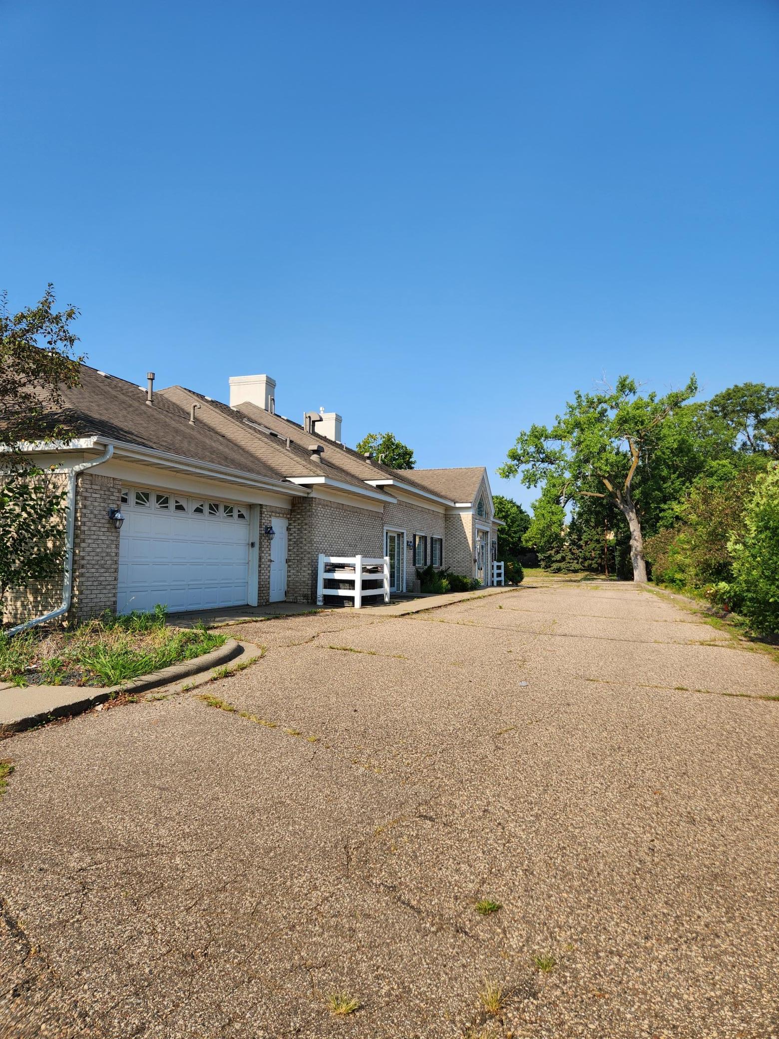 View of Commercial Sale at 7300 42nd Avenue, New Hope MN 55427, New Hope (6 of 14) - Mike Wilen | Minnesota Team Real Estate
