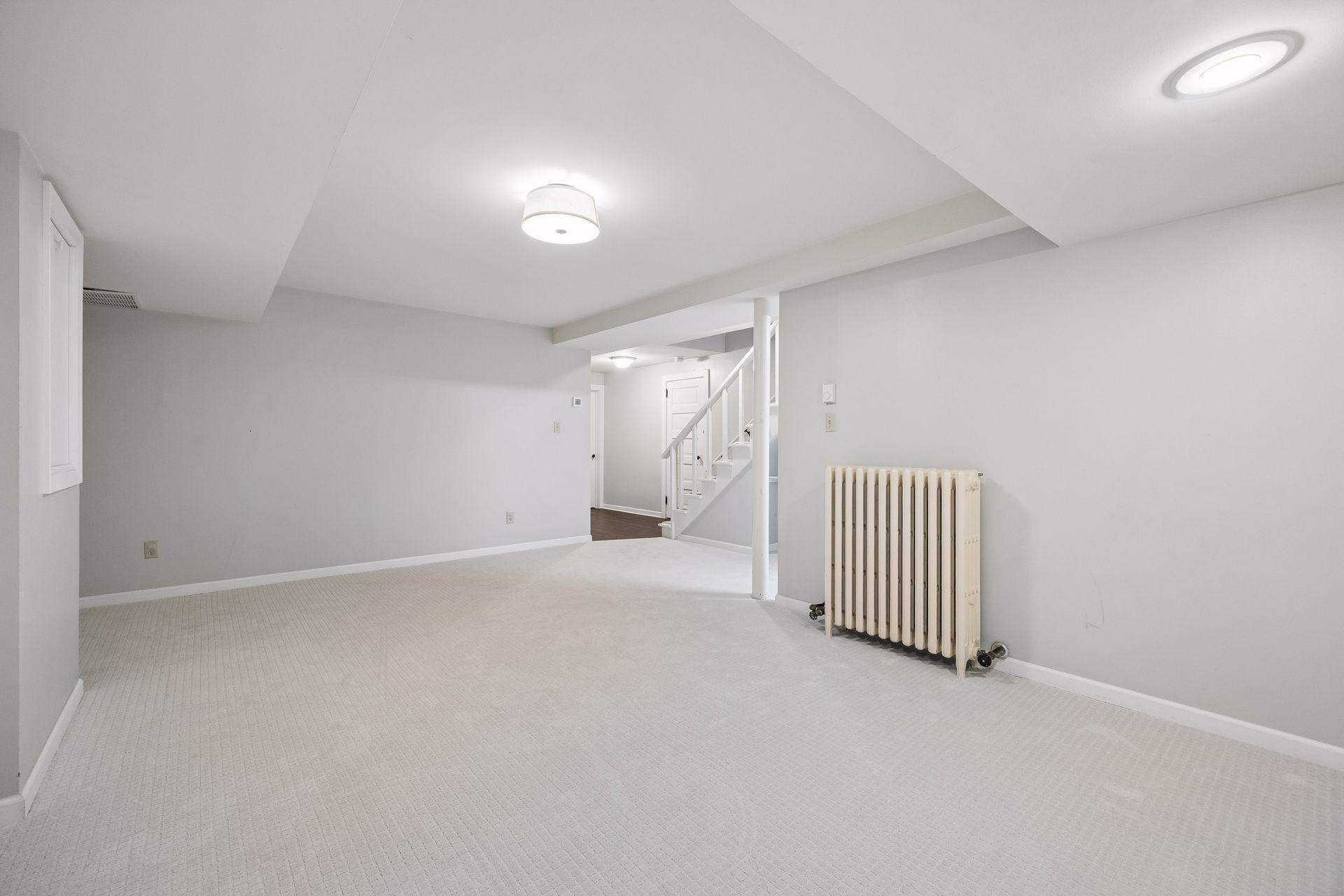 View of Residential at 2817 Brookwood Terrace, Minneapolis MN 55410, Minneapolis (37 of 62) - Mike Wilen | Minnesota Team Real Estate