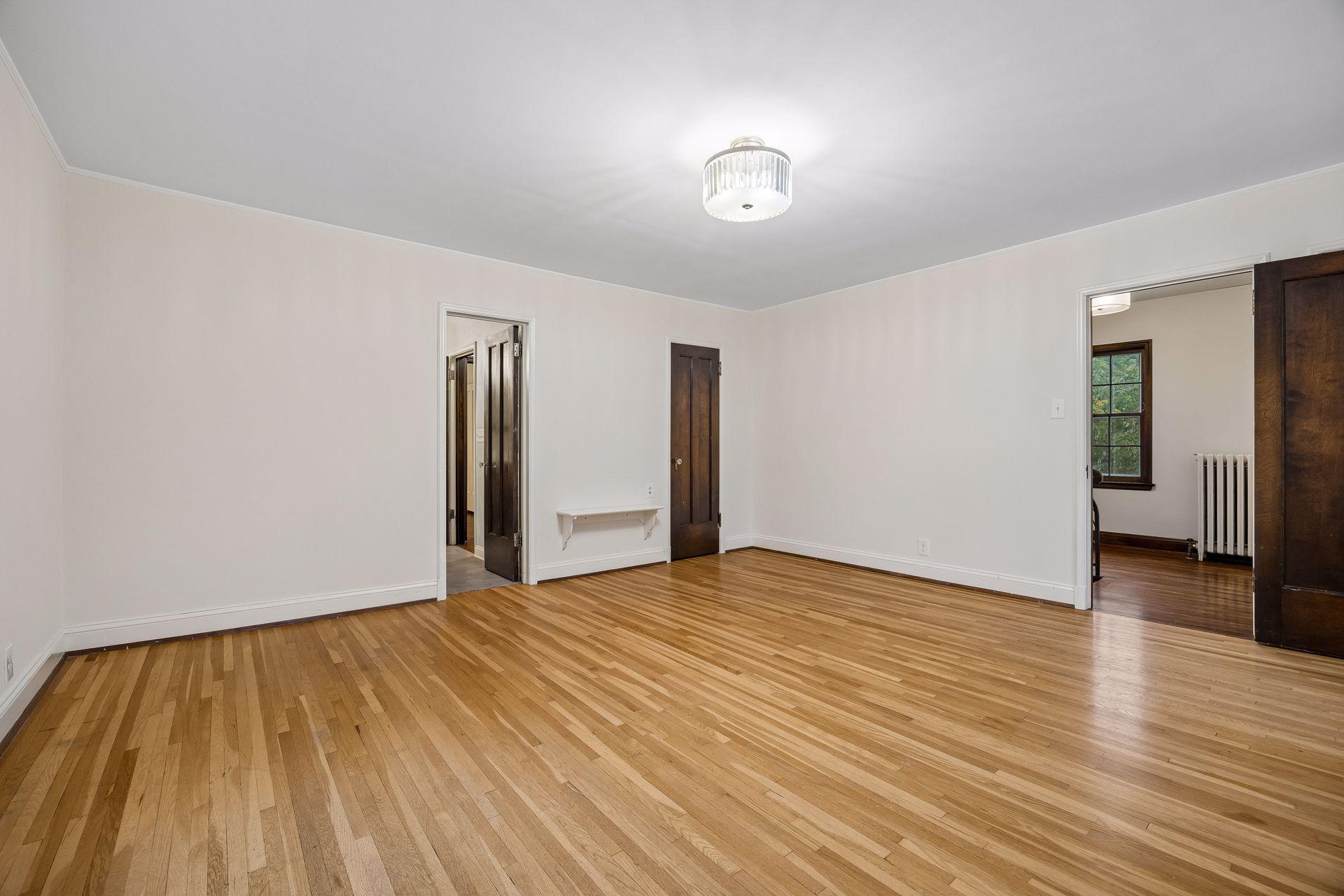 View of Residential at 2817 Brookwood Terrace, Minneapolis MN 55410, Minneapolis (32 of 62) - Mike Wilen | Minnesota Team Real Estate