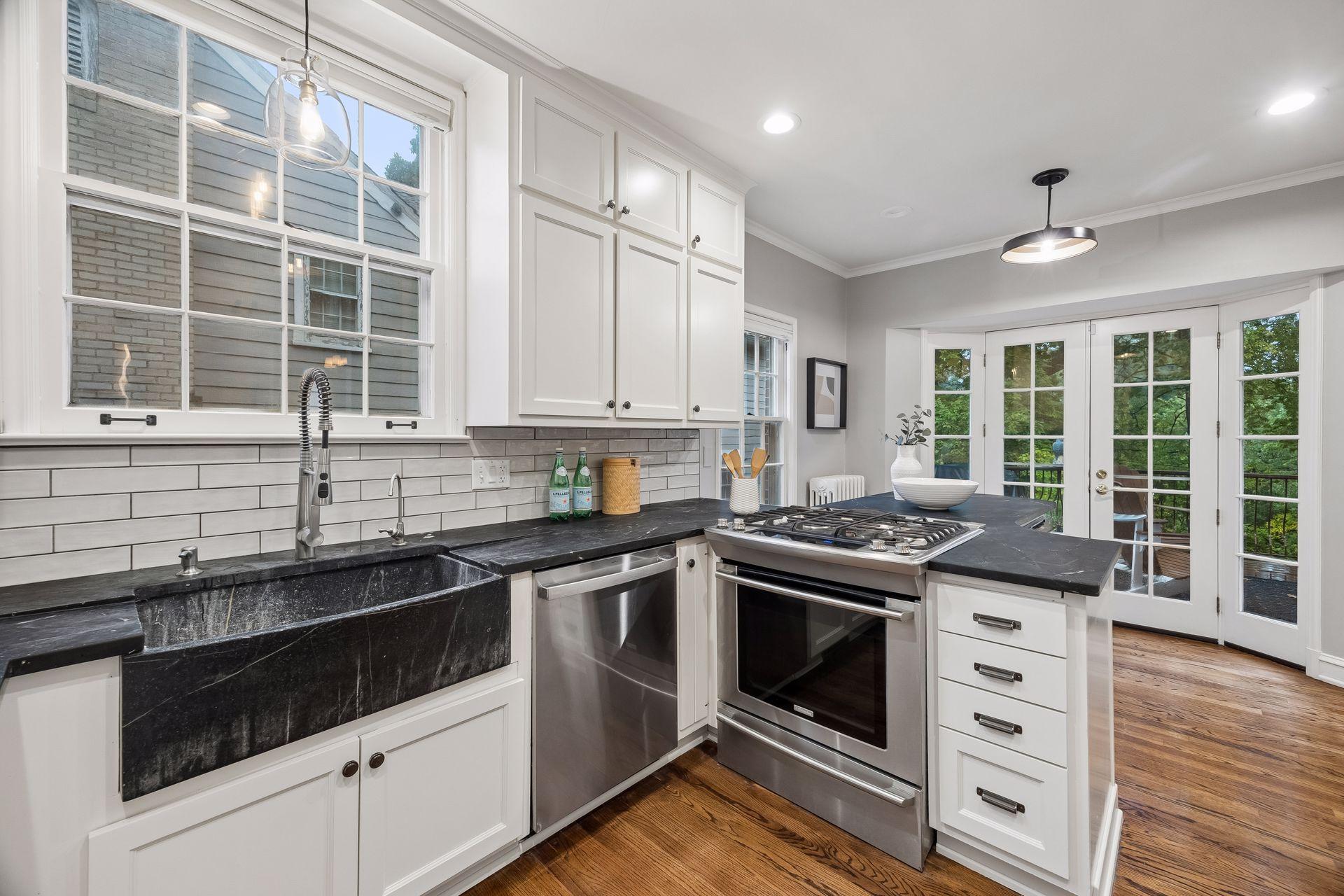 View of Residential at 2817 Brookwood Terrace, Minneapolis MN 55410, Minneapolis (5 of 62) - Mike Wilen | Minnesota Team Real Estate