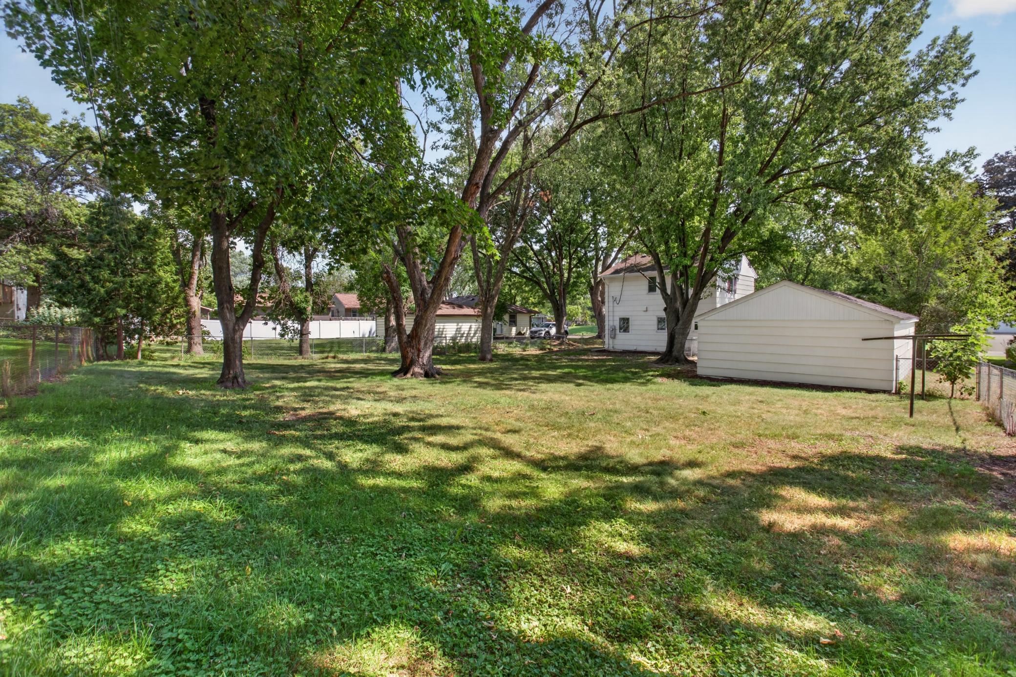 View of Residential at 373 105th Avenue, Blaine MN 55434, Blaine (29 of 33) - Mike Wilen | Minnesota Team Real Estate