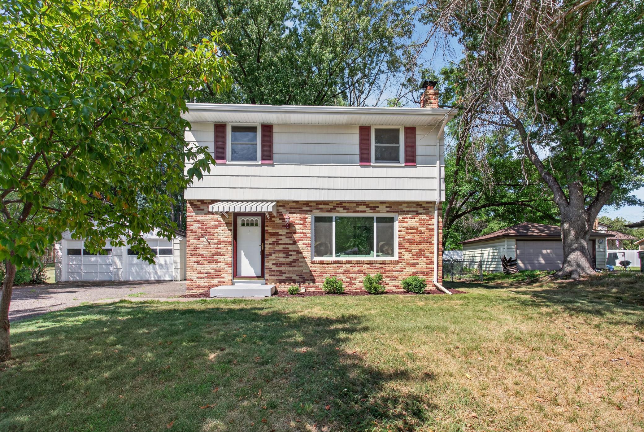 View of Residential at 373 105th Avenue, Blaine MN 55434, Blaine (25 of 33) - Mike Wilen | Minnesota Team Real Estate