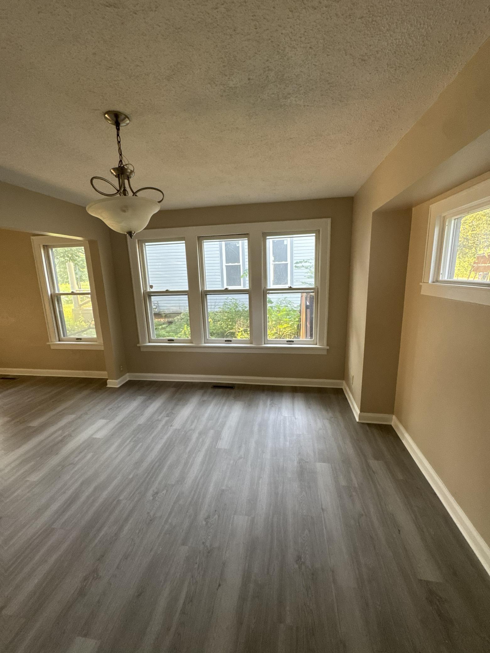 View of Residential at 3239 Penn Avenue, Minneapolis MN 55412, Minneapolis (15 of 23) - Mike Wilen | Minnesota Team Real Estate