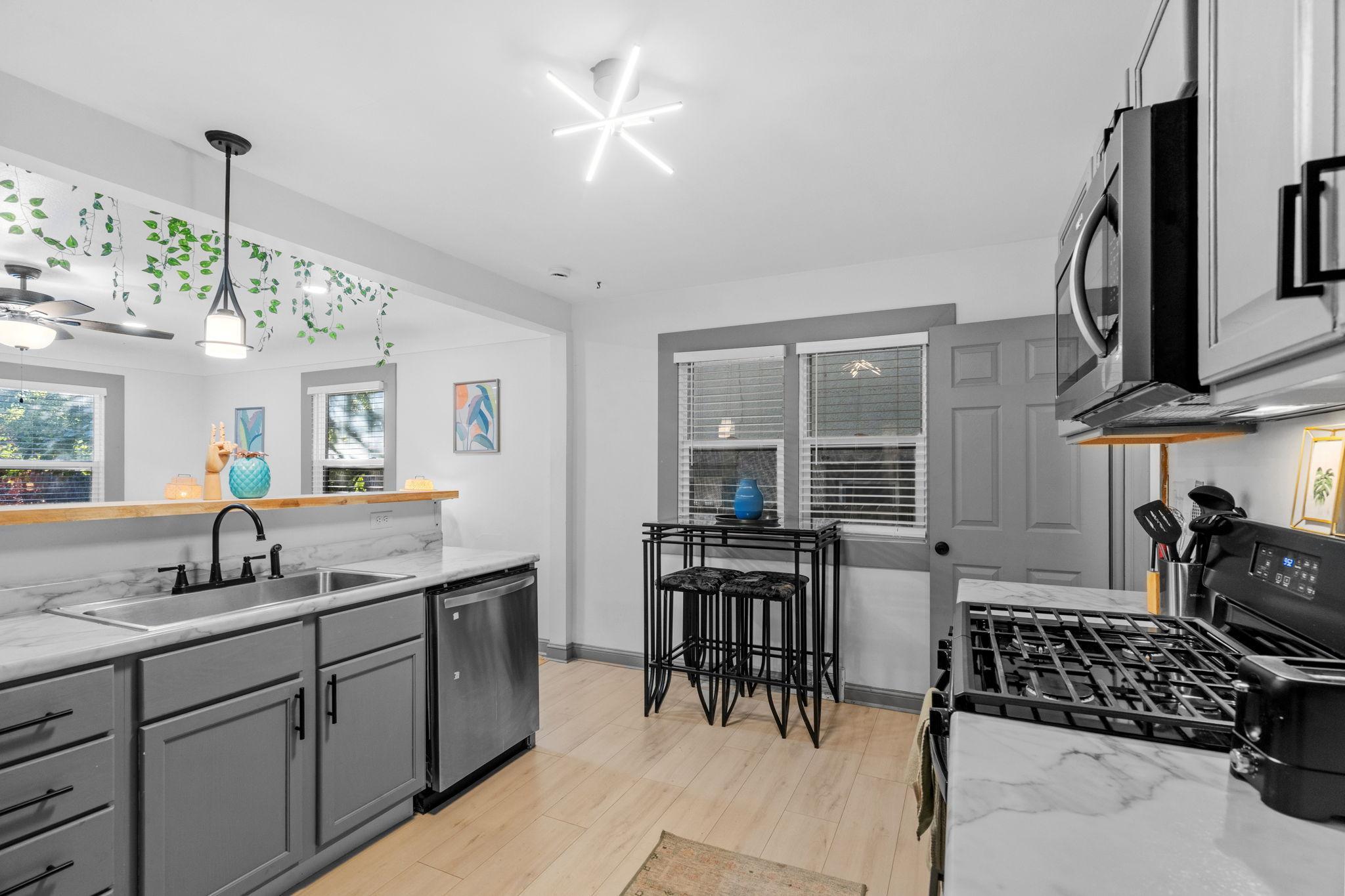 View of Residential Income at 3952 Bloomington Avenue, Minneapolis MN 55407, Minneapolis (28 of 44) - Mike Wilen | Minnesota Team Real Estate