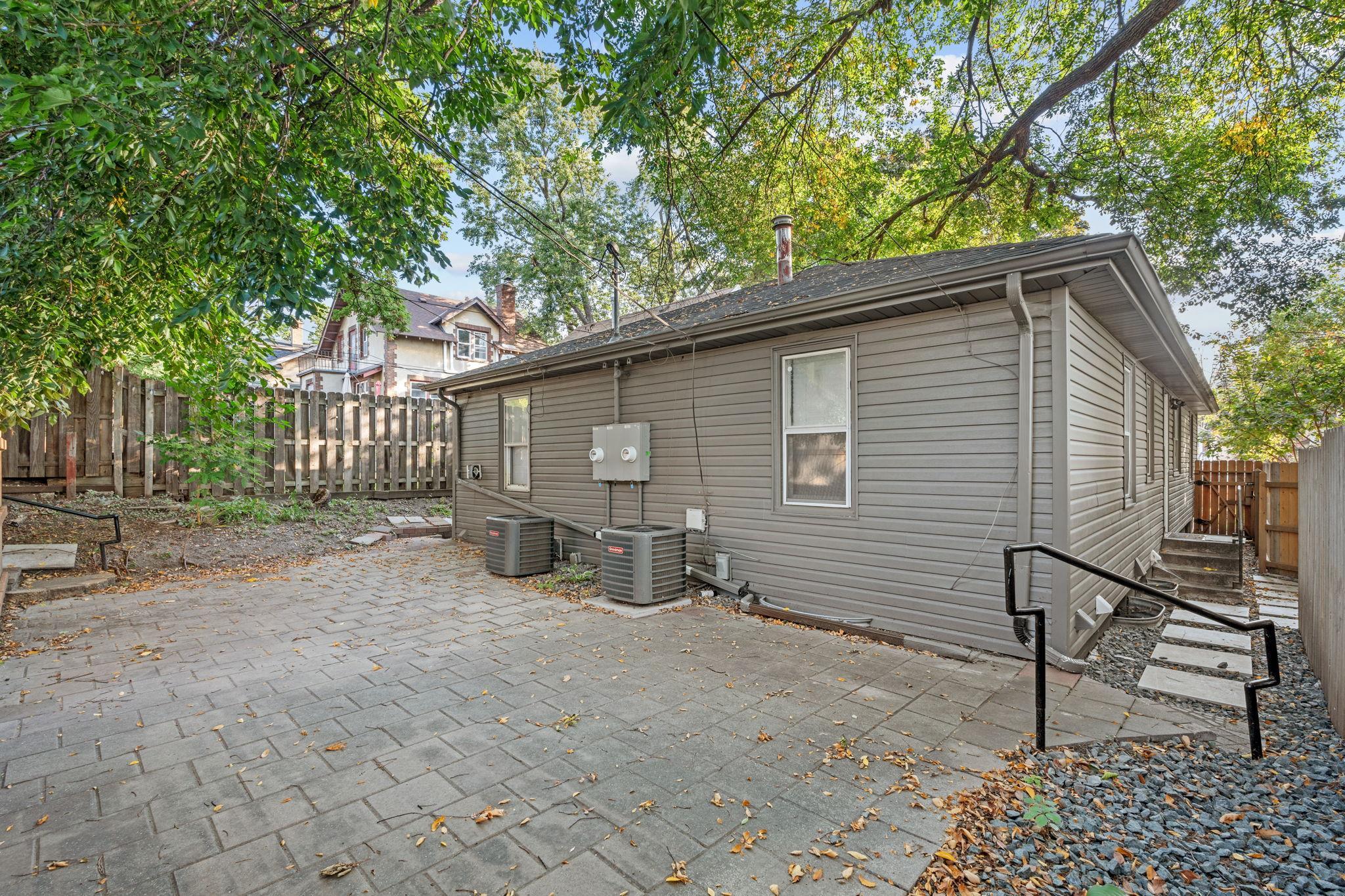 View of Residential Income at 3952 Bloomington Avenue, Minneapolis MN 55407, Minneapolis (39 of 44) - Mike Wilen | Minnesota Team Real Estate