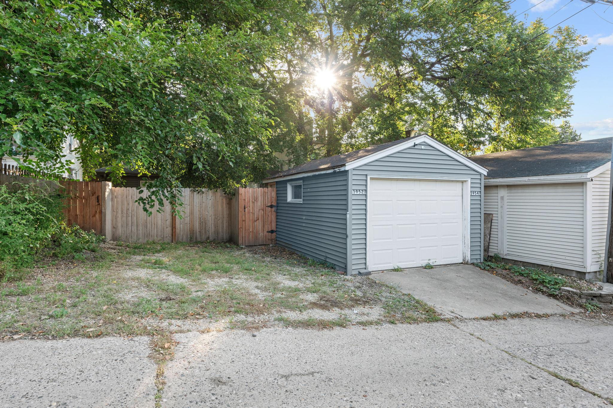 View of Residential Income at 3952 Bloomington Avenue, Minneapolis MN 55407, Minneapolis (40 of 44) - Mike Wilen | Minnesota Team Real Estate